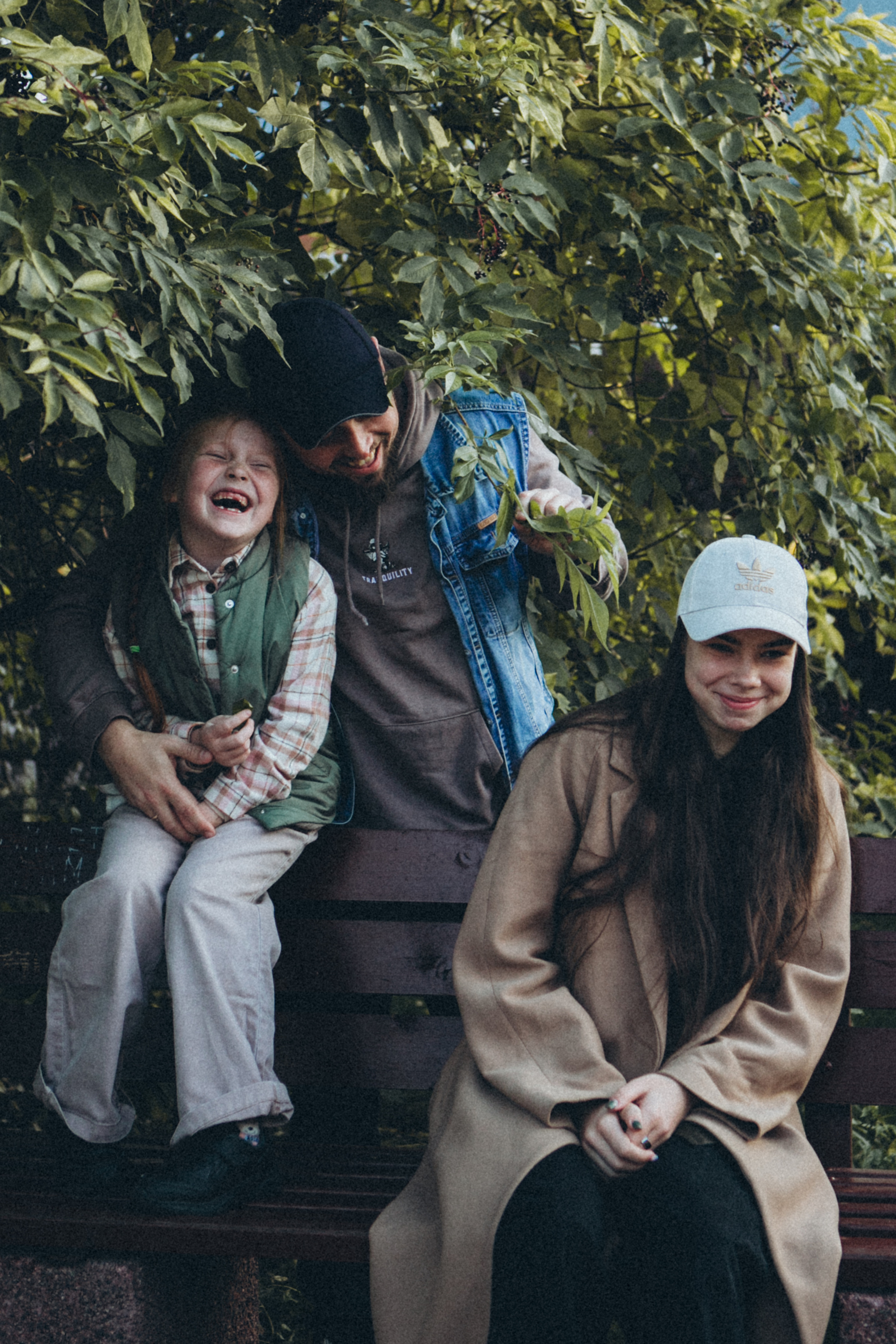 Дима, Аня, Вика, Оля