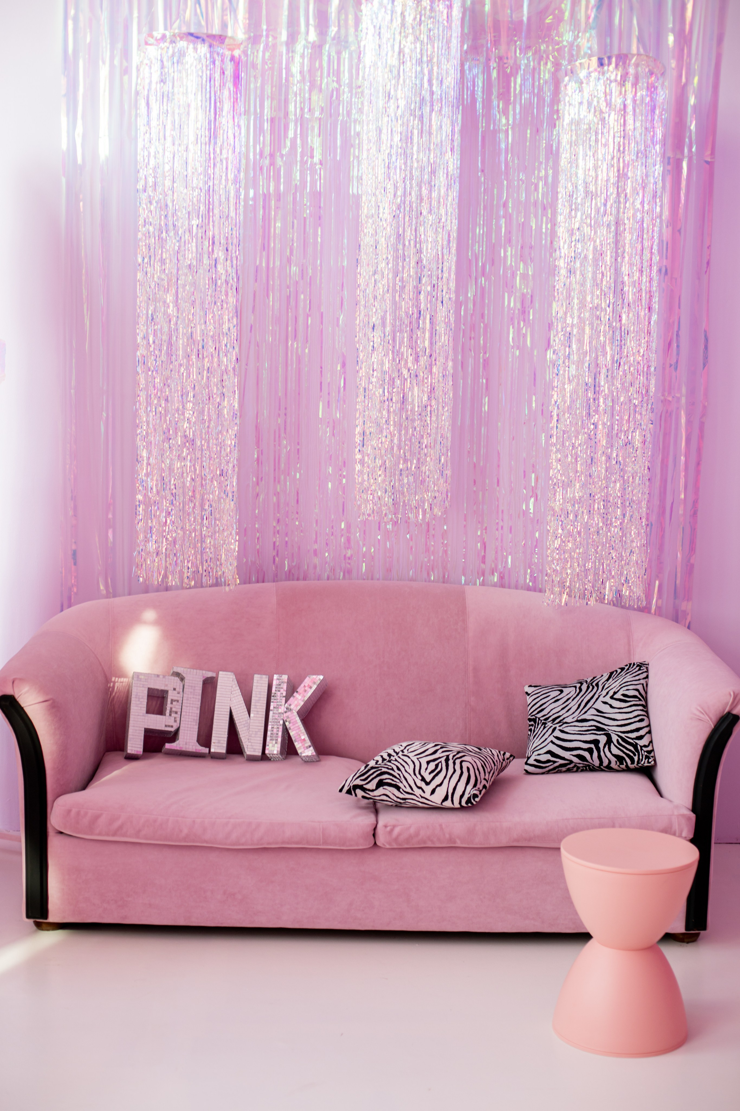 Розовый (студия Зеркало). Фотограф г. Хабаровск. Семейные и индивидуальные съёмки