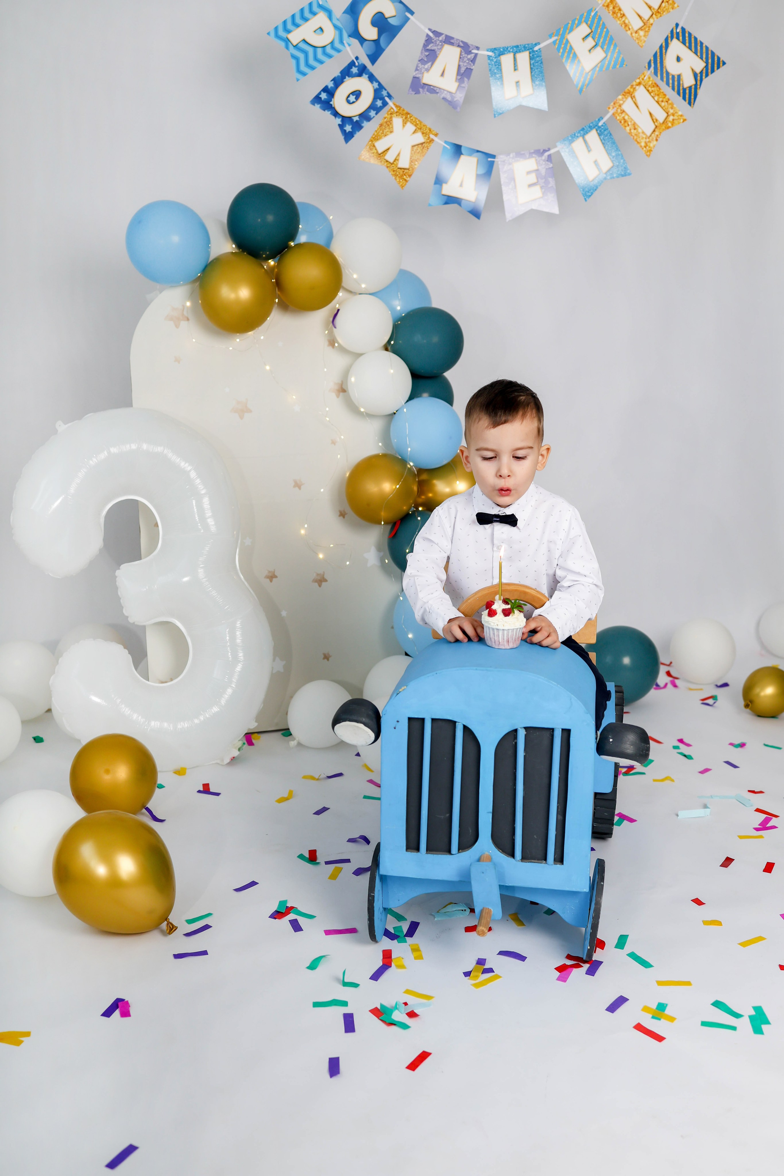 Детские дни Рождения в студии Light_place_photostudio. Alexsaphoto.ru