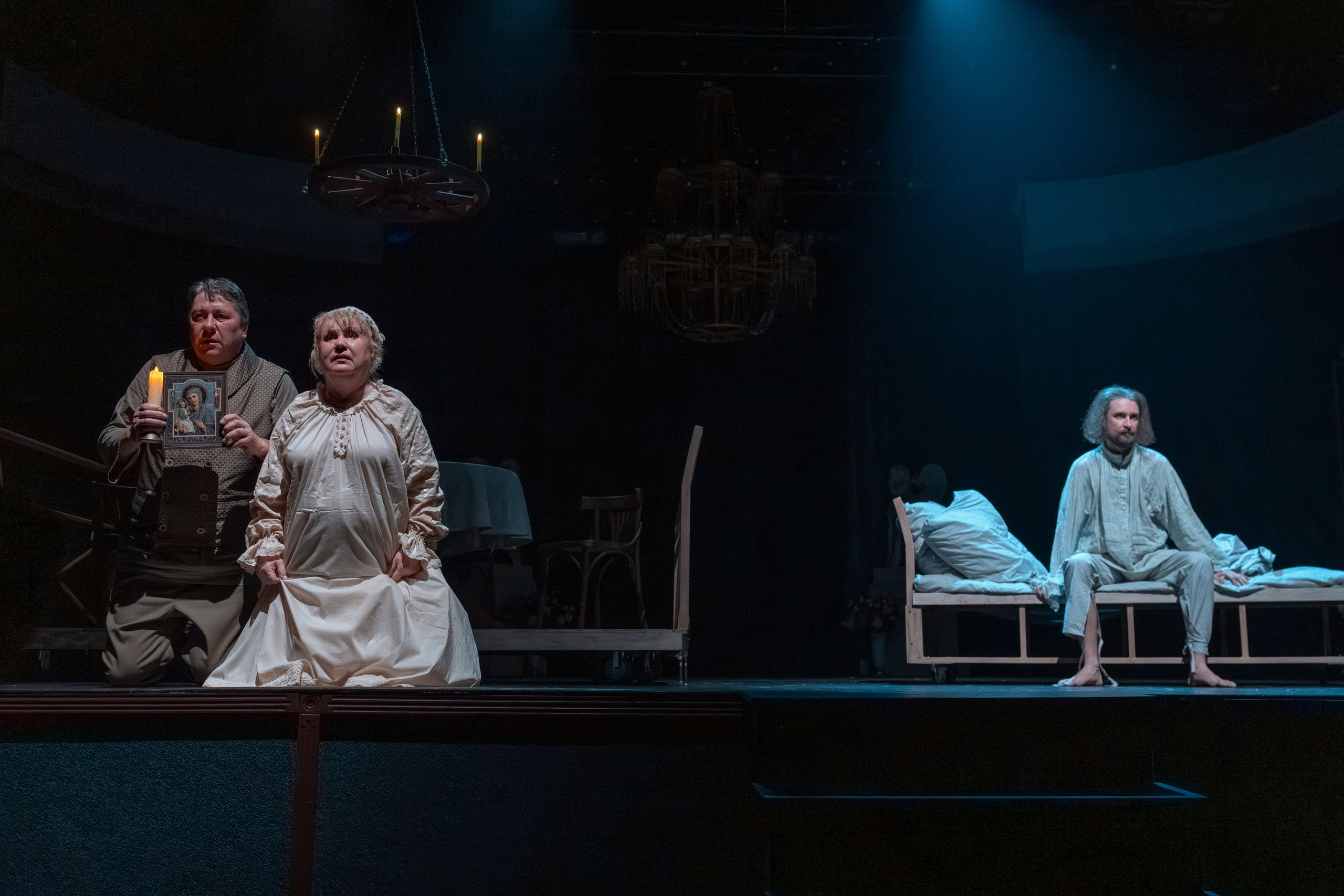 Театр Роста: Отцы и Дети. Сайт фотографа Сергея Абрамова