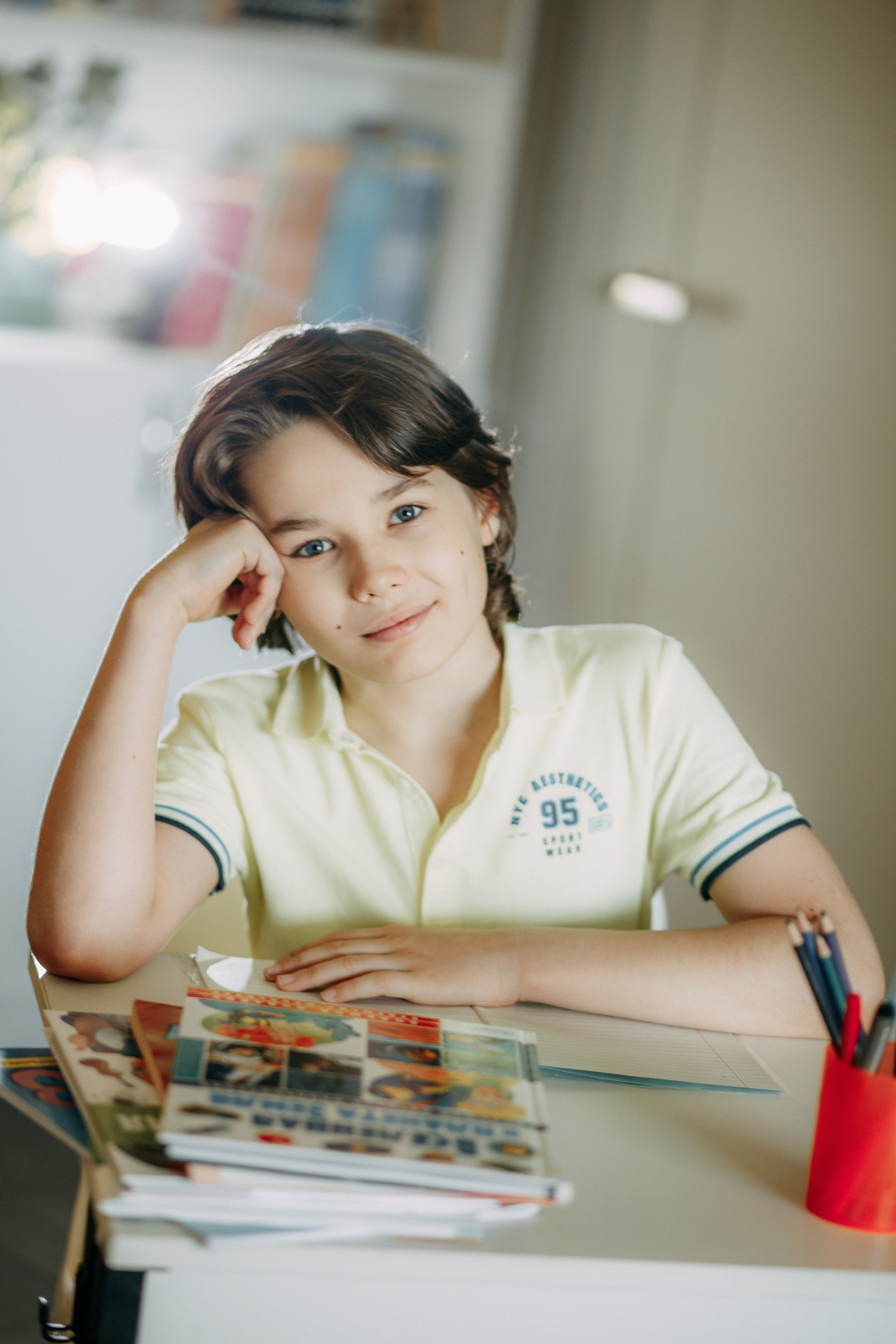 ШКОЛЬНЫЕ. ДИНИСЛАМ ГАЛЕЕВ | ФОТОГРАФ | МОСКВА