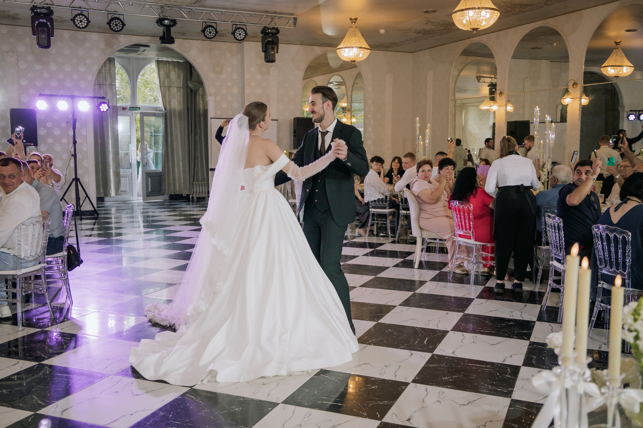 Свадебный день Лины и Роберта. Свадебная фотография. Арина Рубах