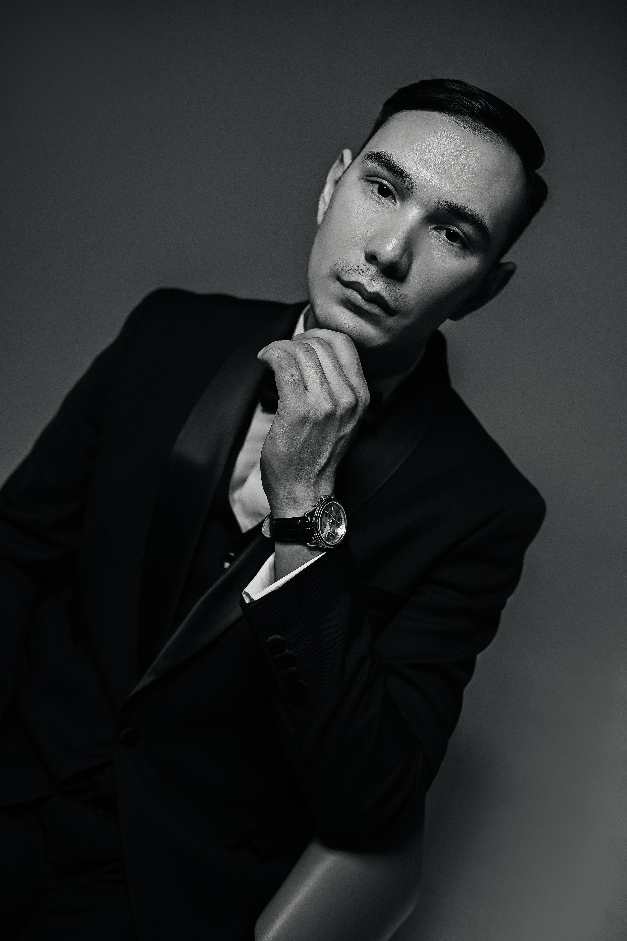 Nariman Showman. Свадебный и студийный фотограф в Алматы Ильяс Кырбаев