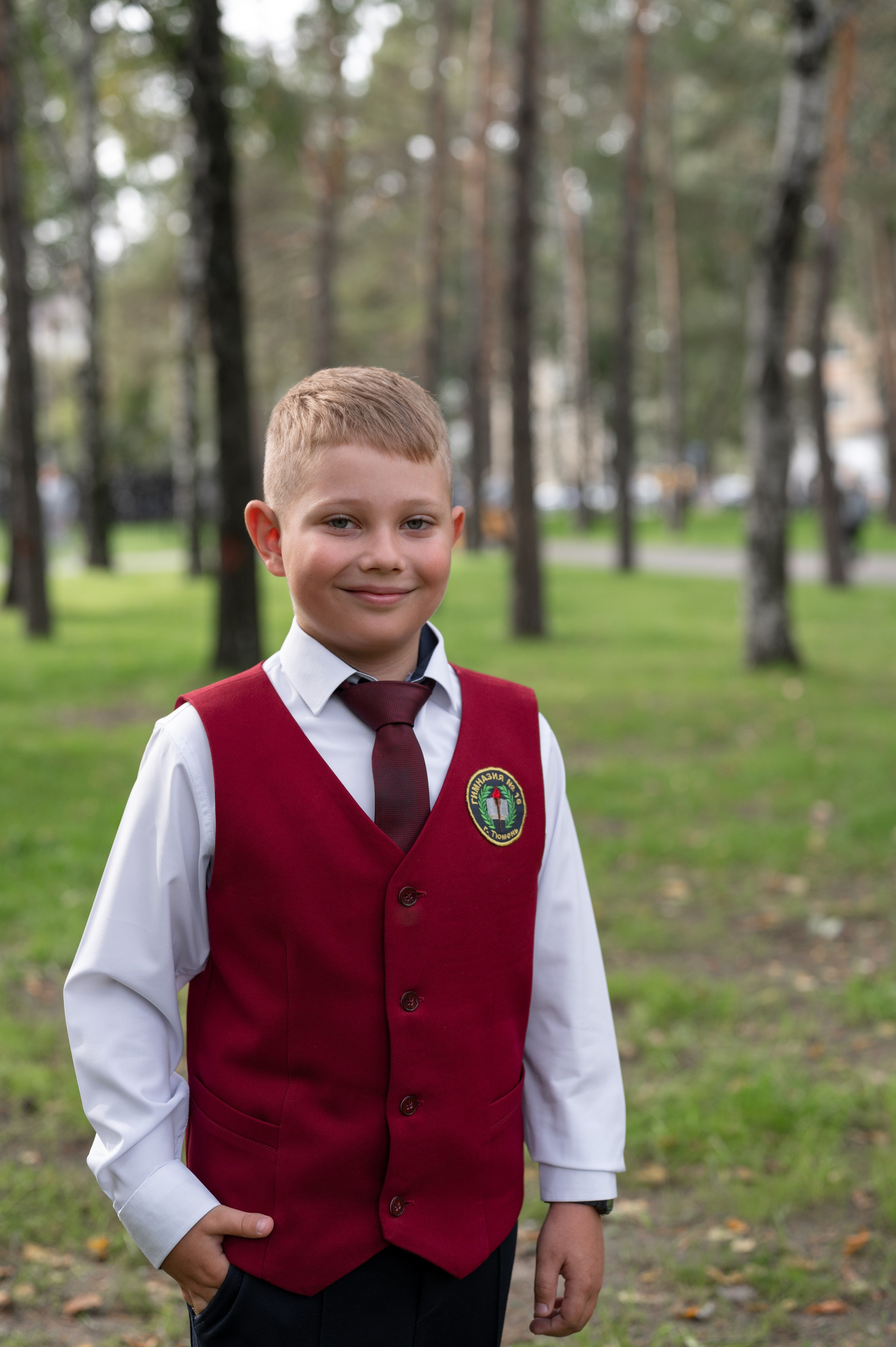 1 сентября 16 гимназия 2 класс (линейка + в классе+ на улице). Фотограф новорожденных, семейный детский в Тюмени Татьяна Морозова