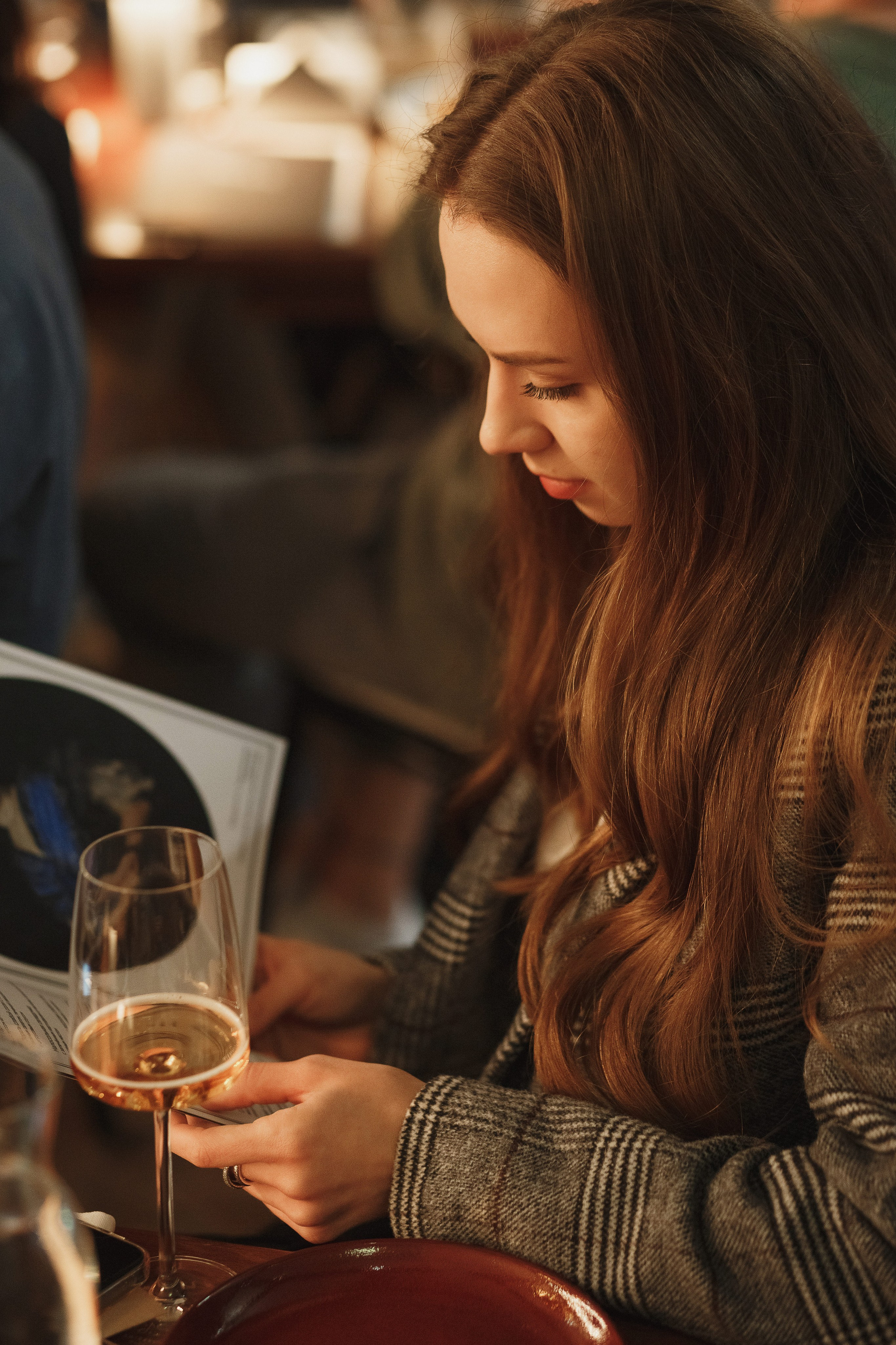 Фото клуба любителей российских вин в ресторане Мадам Ку-Ку, Таганрог. Свадебный и семейный фотограф в Таганроге Бакарюк Антон