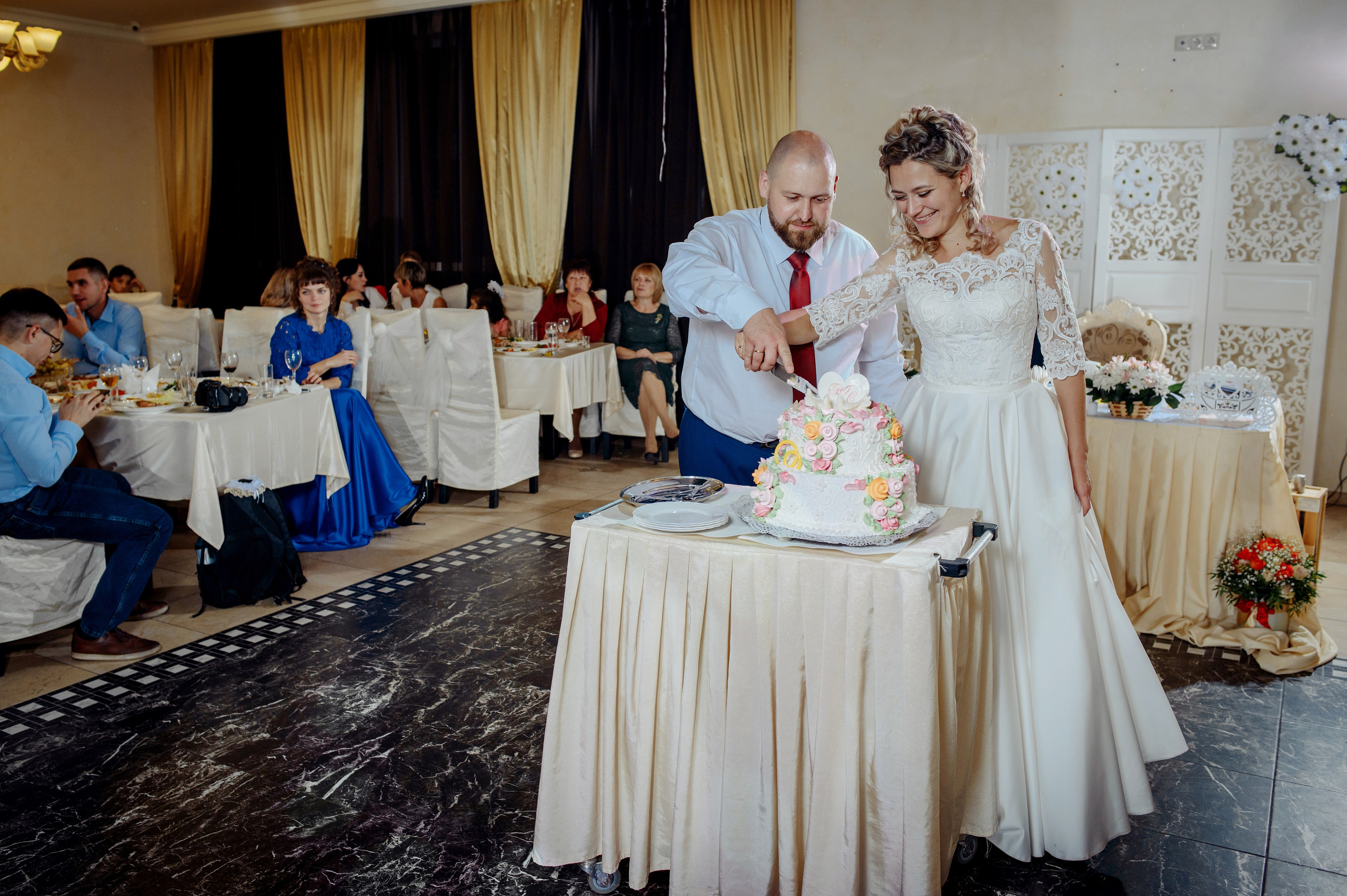 Юрий и Светлана. Королева Елена Свадебный и семейный фотограф в Туле