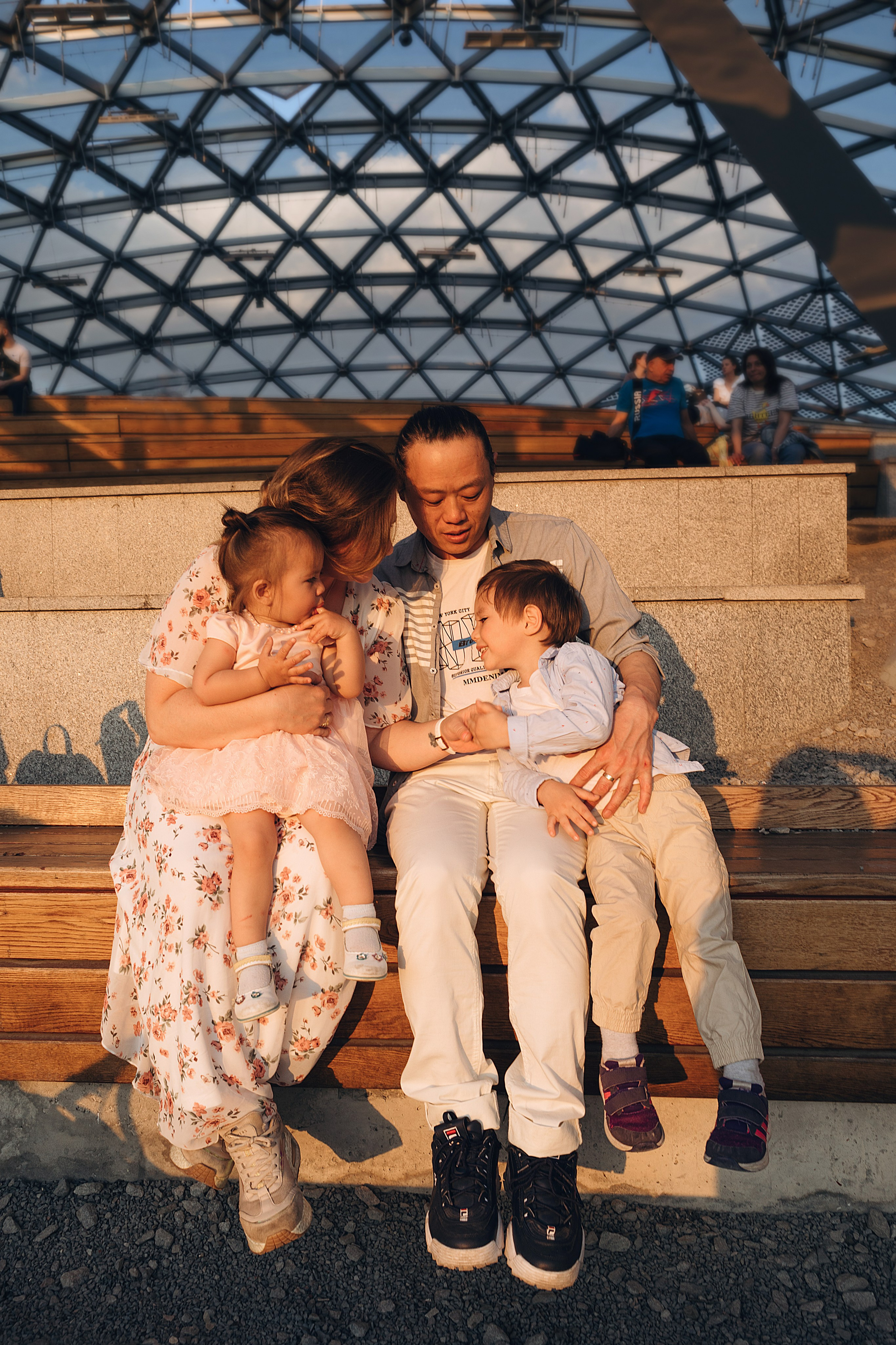 Парк «Зарядье» Катюша семья. Портретный фотограф в Москве и МО Зимина Татьяна