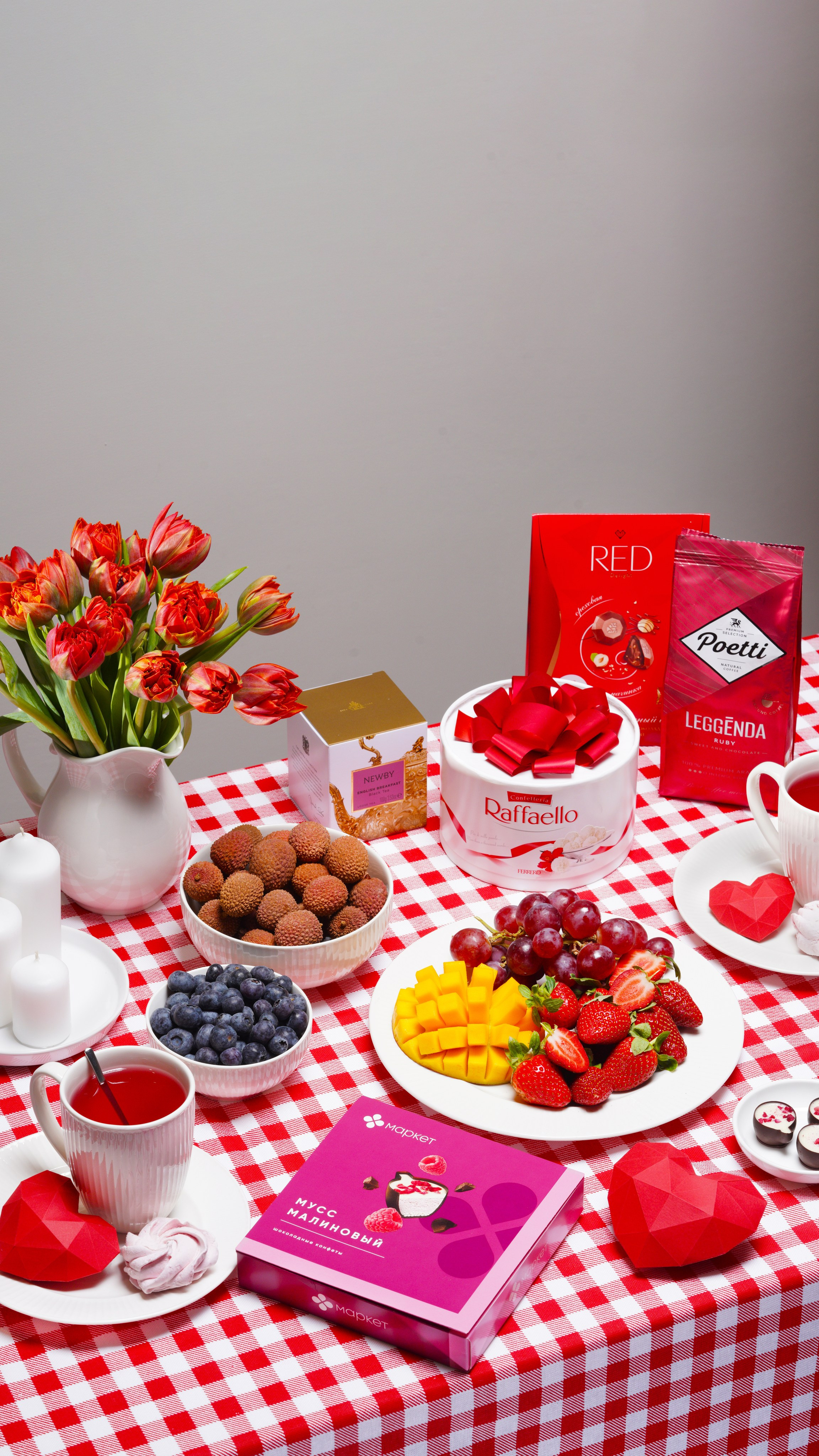 X5 Group баннеры для приложений на гендерные праздники. Фудфотограф, фудстилист и сет дизайнер в Москве Алена Синицына