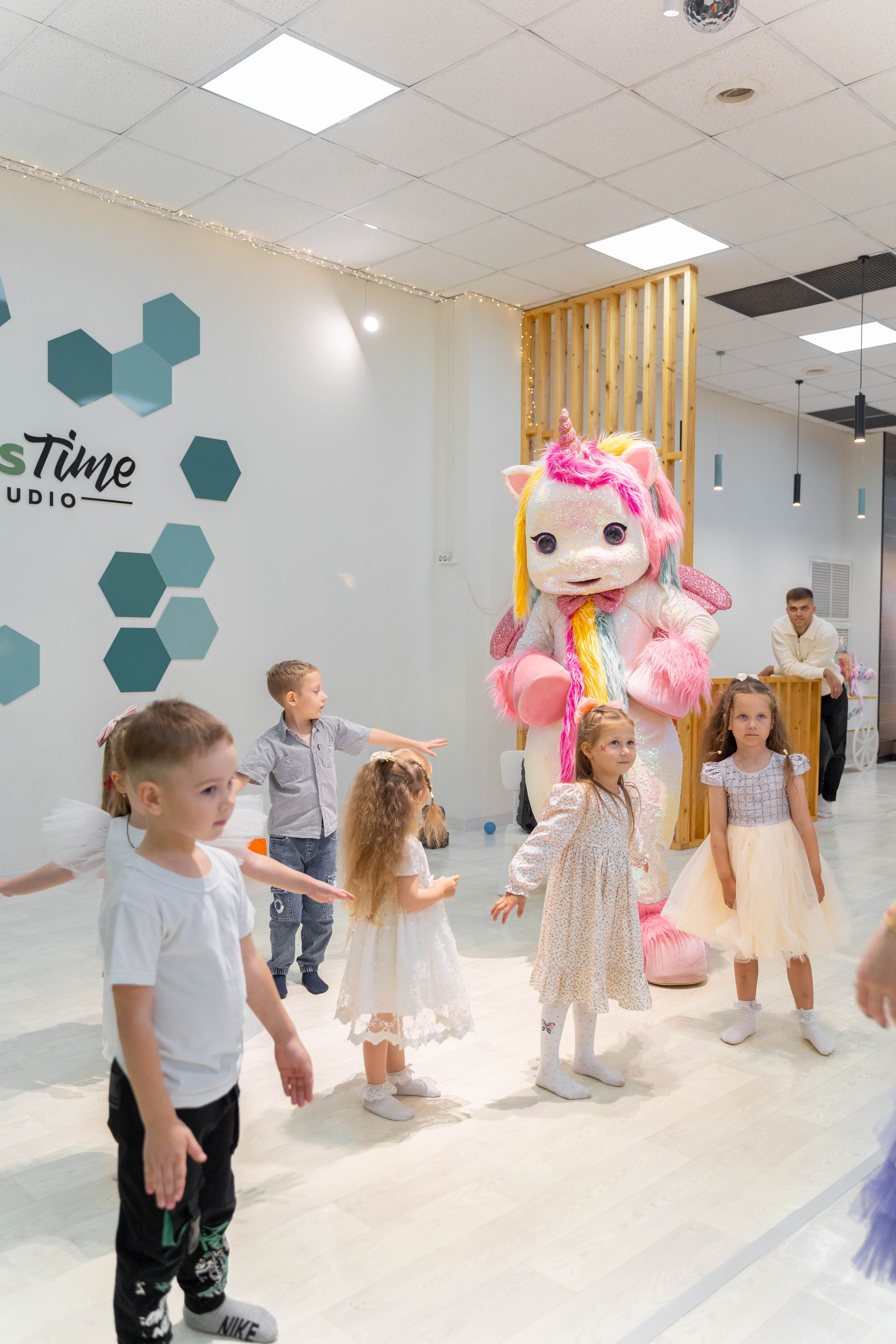 Детский День Рождения. ALISON FILMS