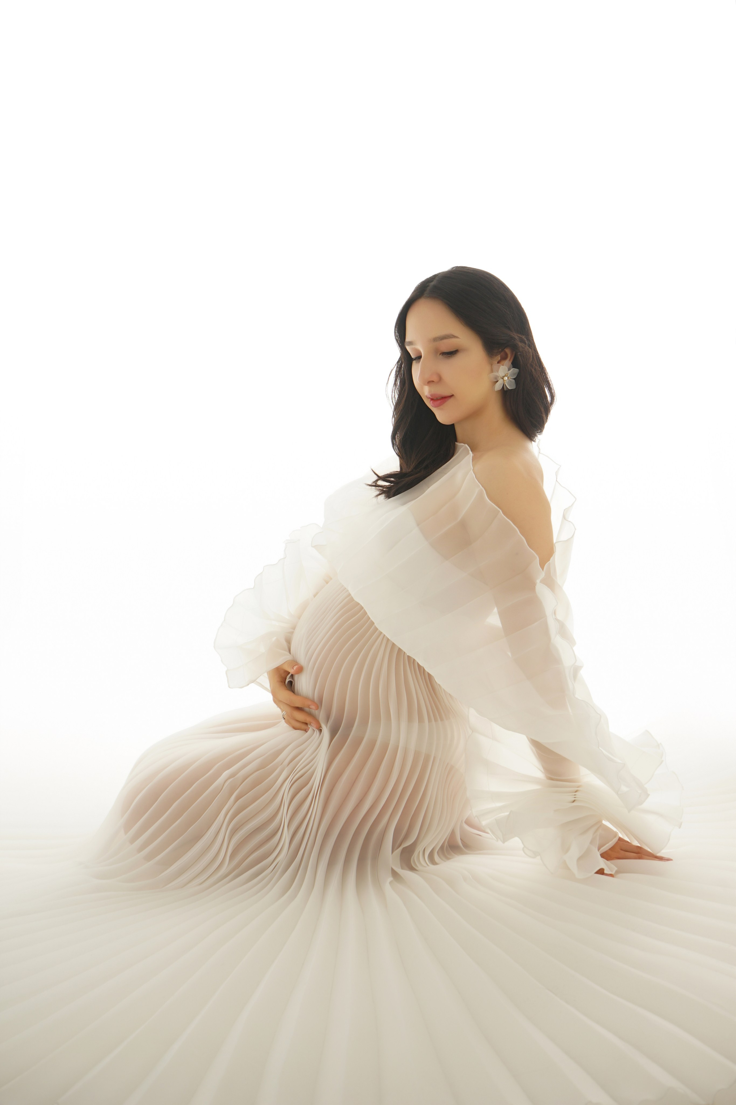 Съёмка беременности в моей фотостудии «НЕБО». Женский фотограф в Химках Алёна Ленёва