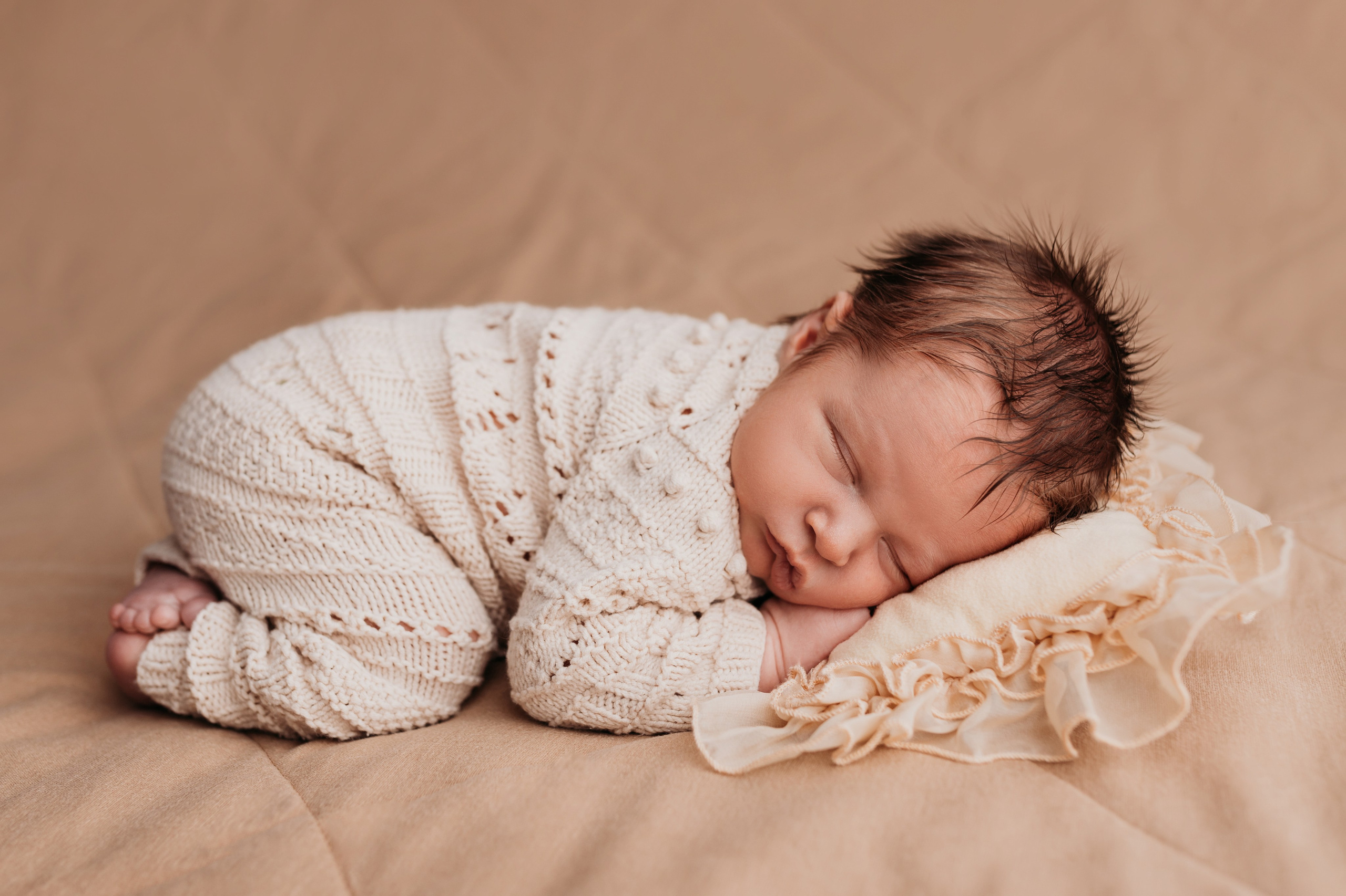 Фотосессия новорожденного в БОХО стиле. Фотограф новорожденных в г. Барнаул Ренпенинг Катерина