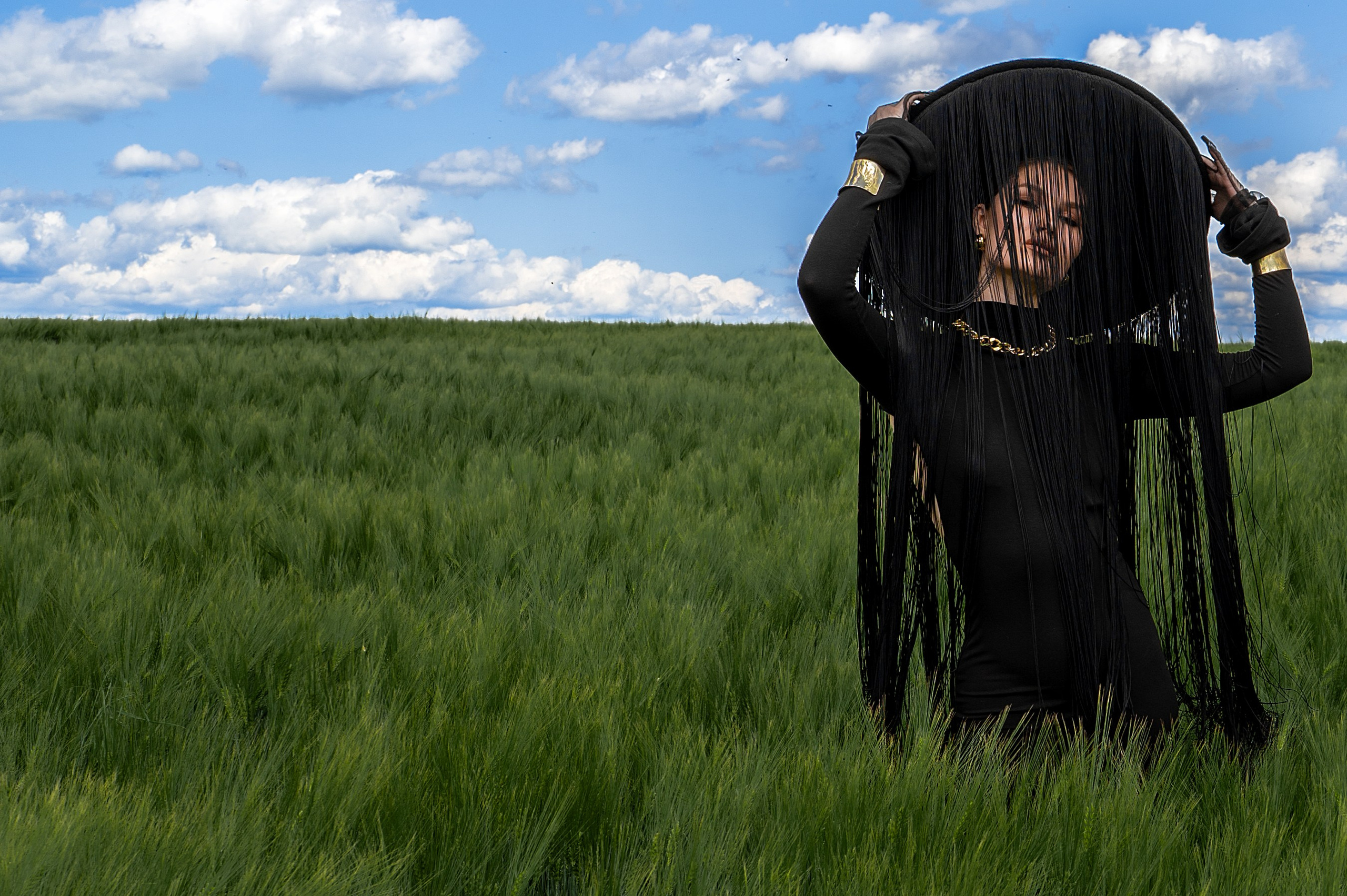 фотограф беларусь, индивидуальная фотосессия, съемка со стилизацией образа, фотограф Минск, женская фтосессия, портрет, съемка в поле, стильная съемка, фотосессия с готовым образом, как найти фотографа, фотограф Ольга Шаповалова. фотограф Беларусь, женская фотосессия, прогулочная съемка, стрит фотосессия, съемка с готовым образом 