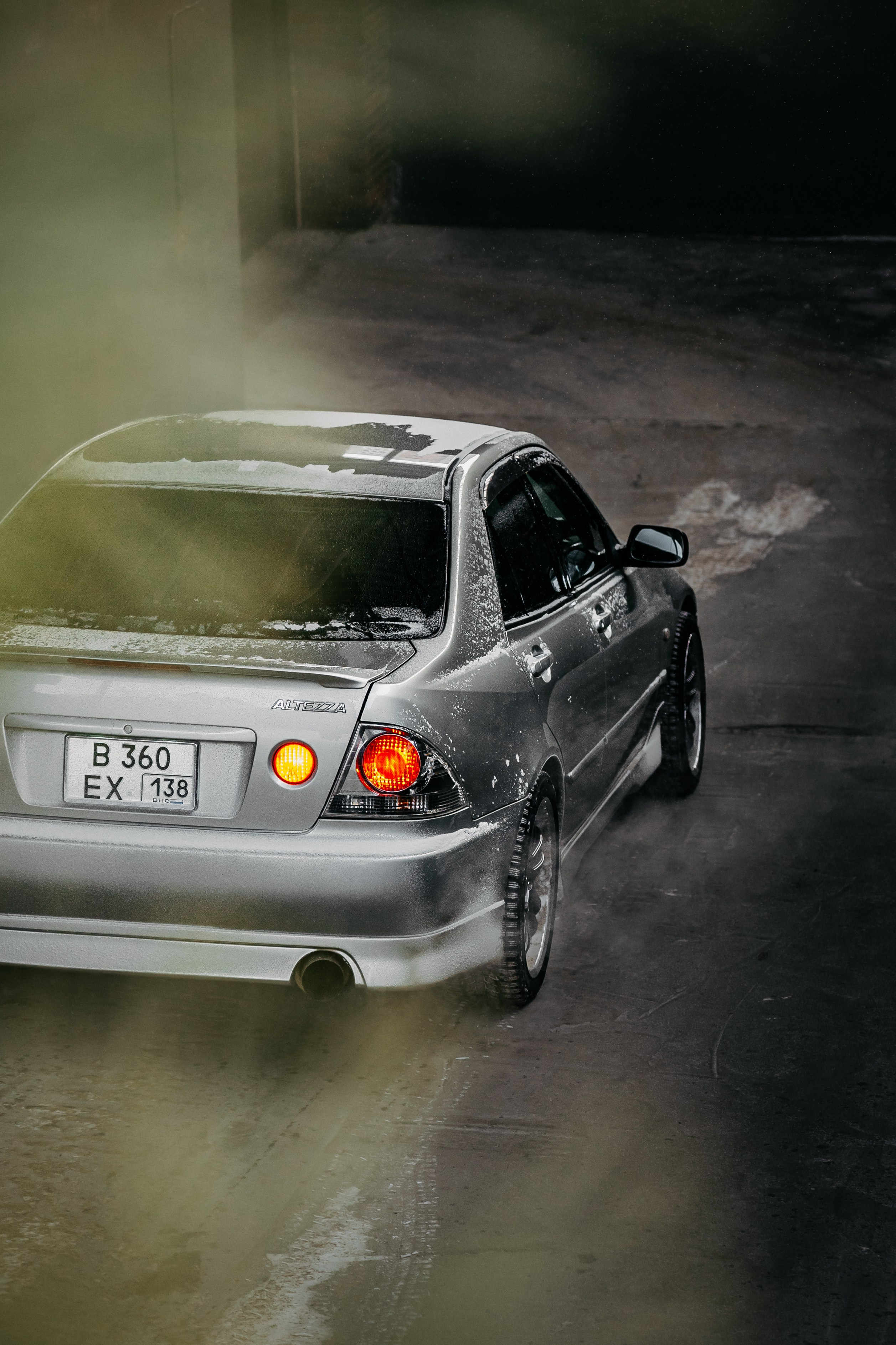 Toyota Altezza. Фотограф, видеограф и пилот дрона на Байкале