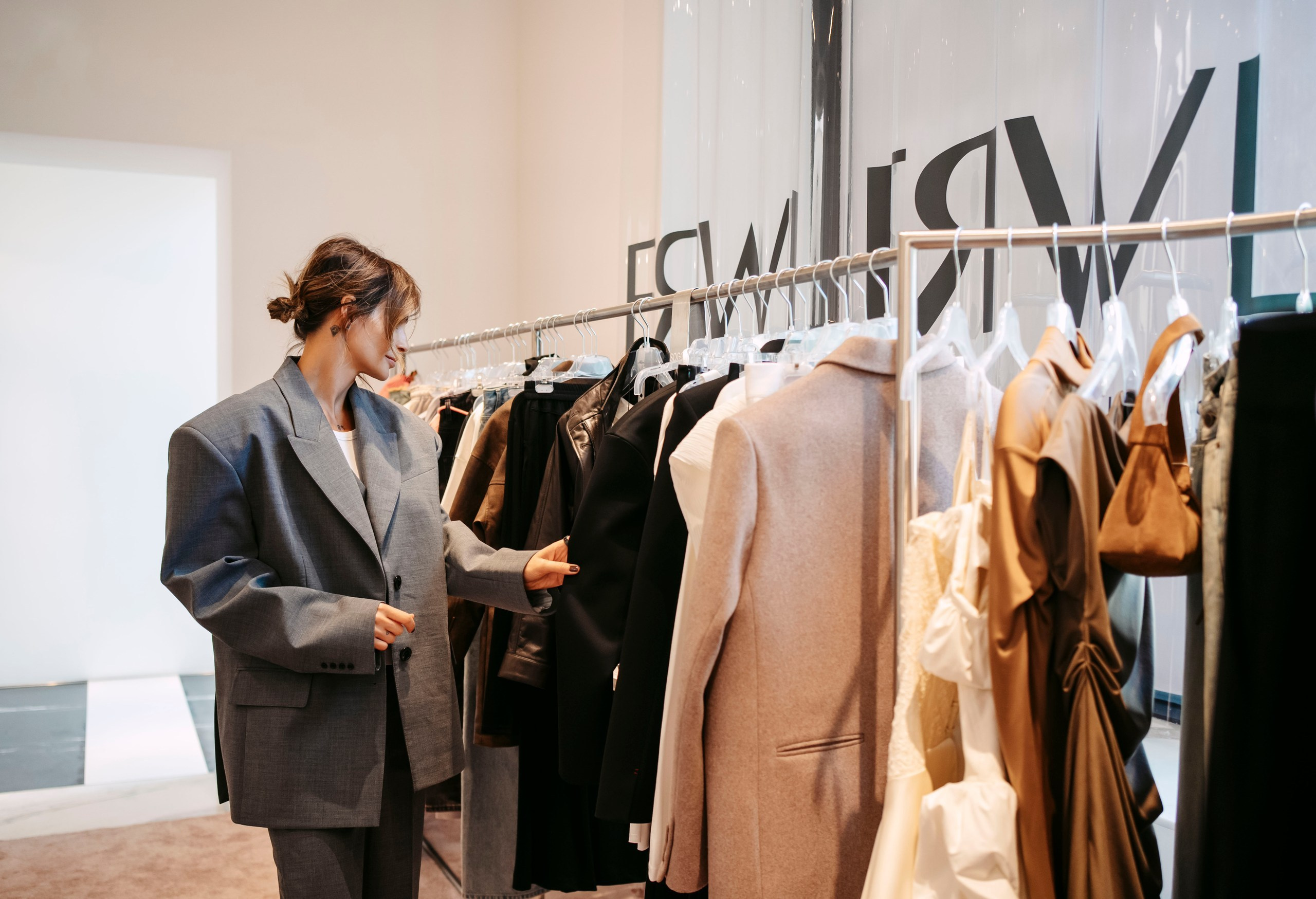 YULIAWAVE х FRWL. Саша Копылов, фотограф в Казани