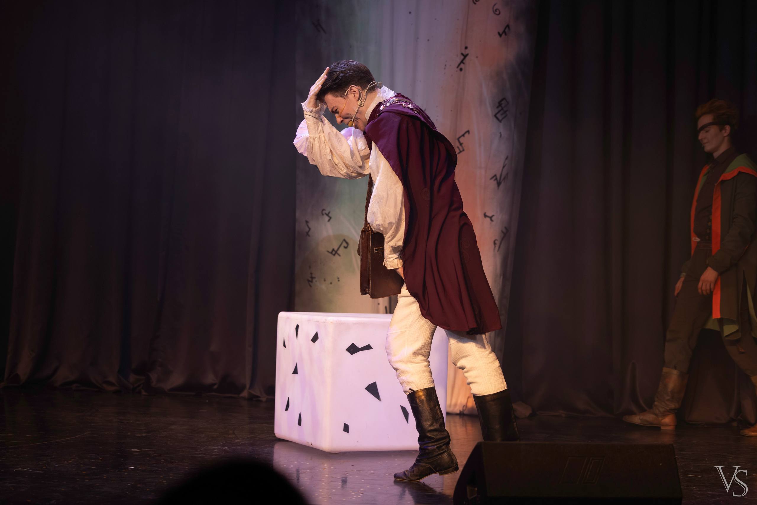 Книга стихий 25.01. Фотограф Виктор Степанов