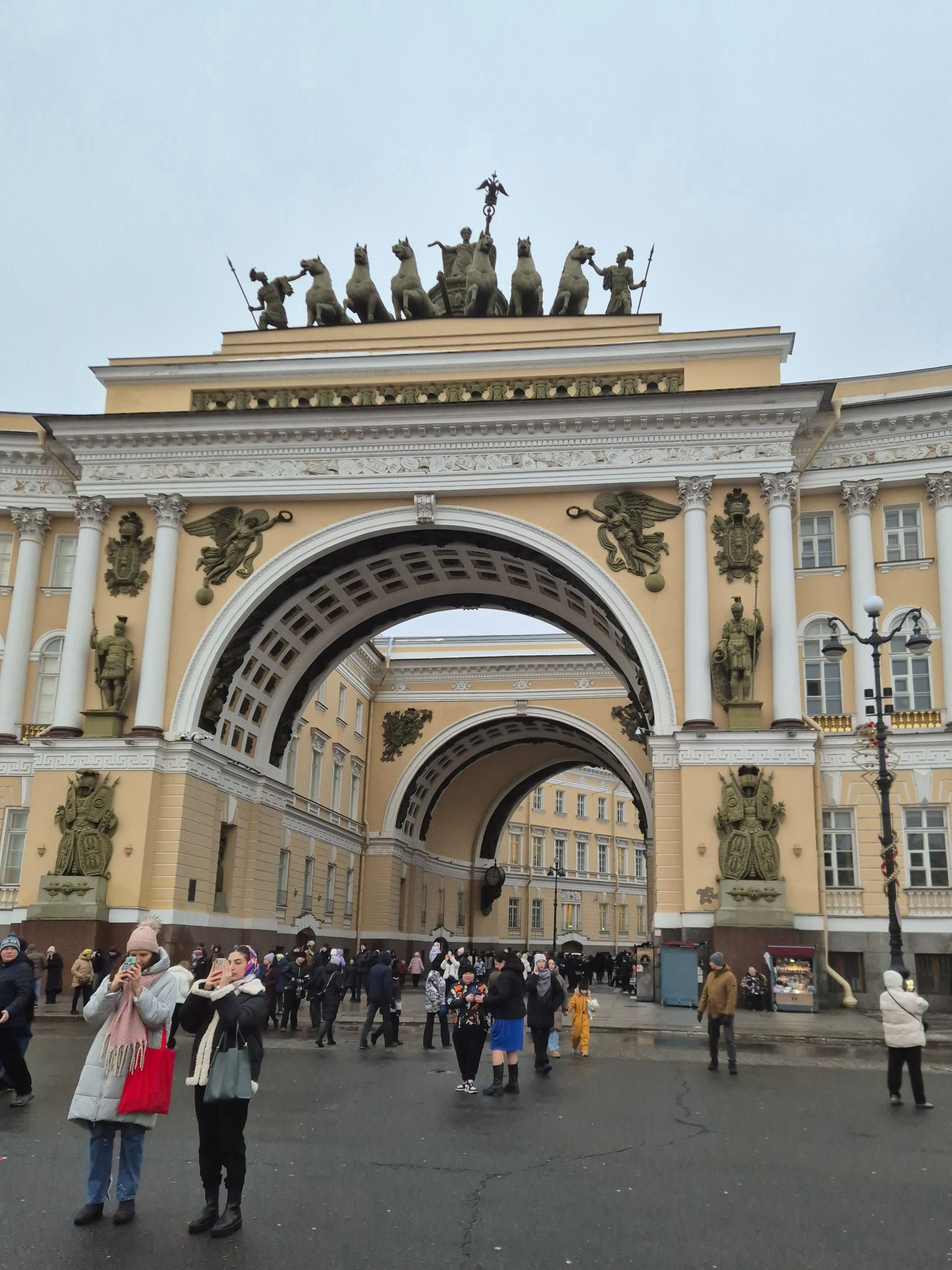 Арка на Дворцовой