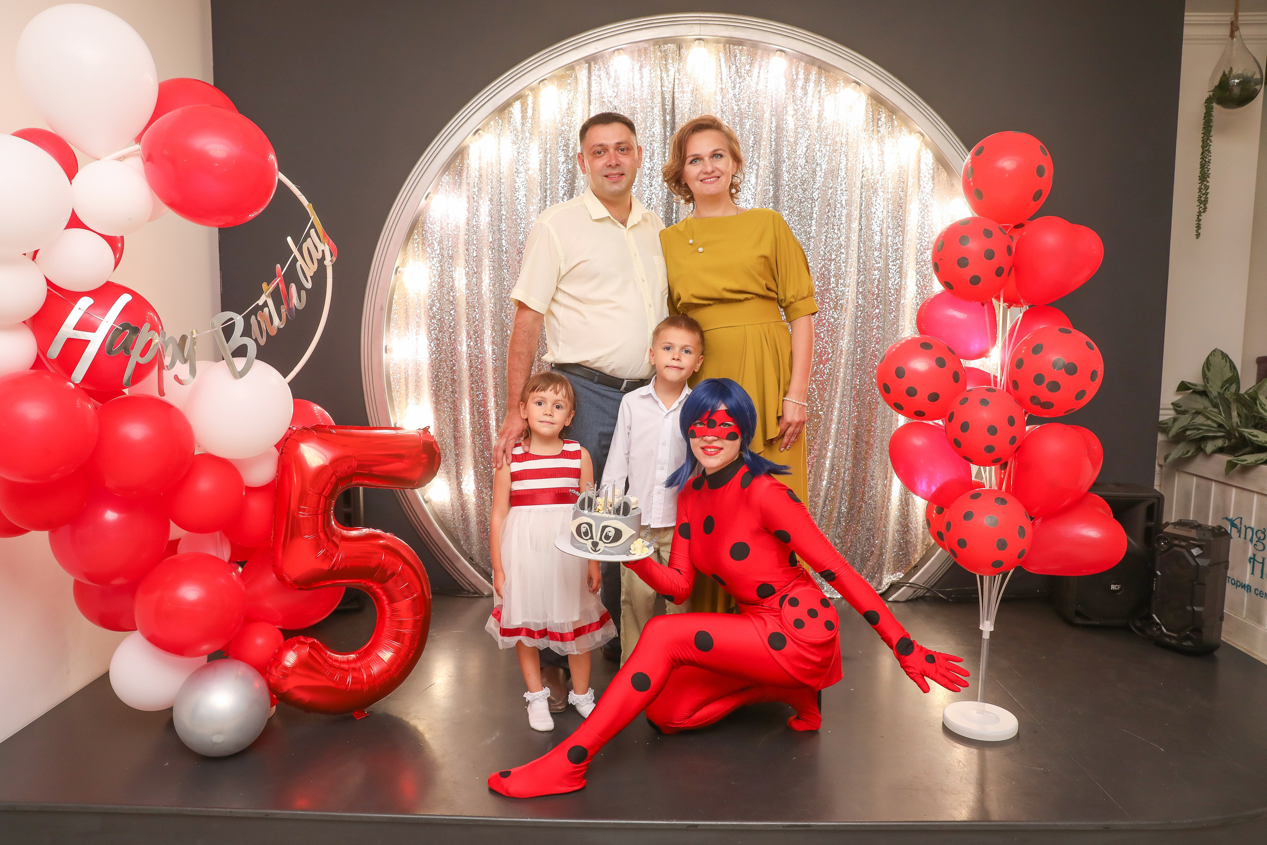 ДЕТСКИЕ МЕРОПРИЯТИЯ. Photographer Viktoriya Markushina «My world throug»