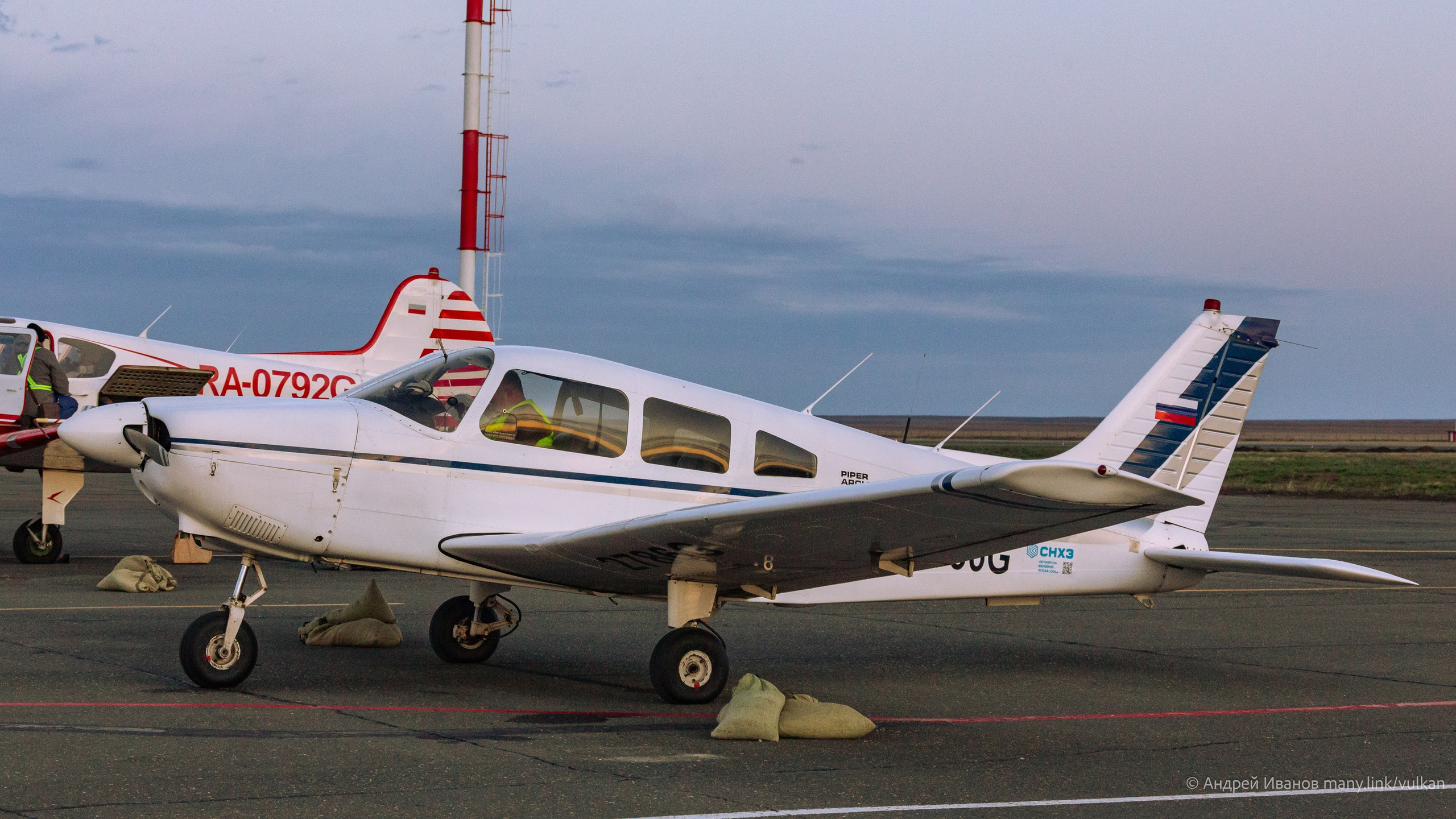 Перелёт на Байконур в 2026 г на самолётах АОН. Фотоальбом показывающий увлекательный мир авиации и мир медведей Андрея Иванова