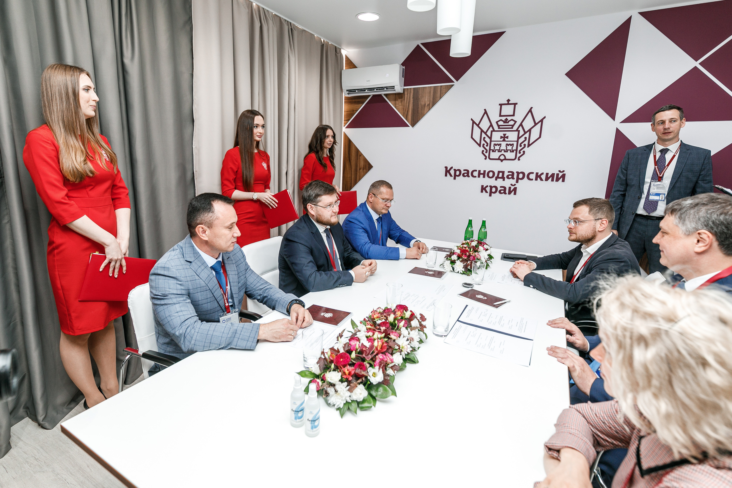 Reportage Photography. Photographer Sergei Miroshnikov