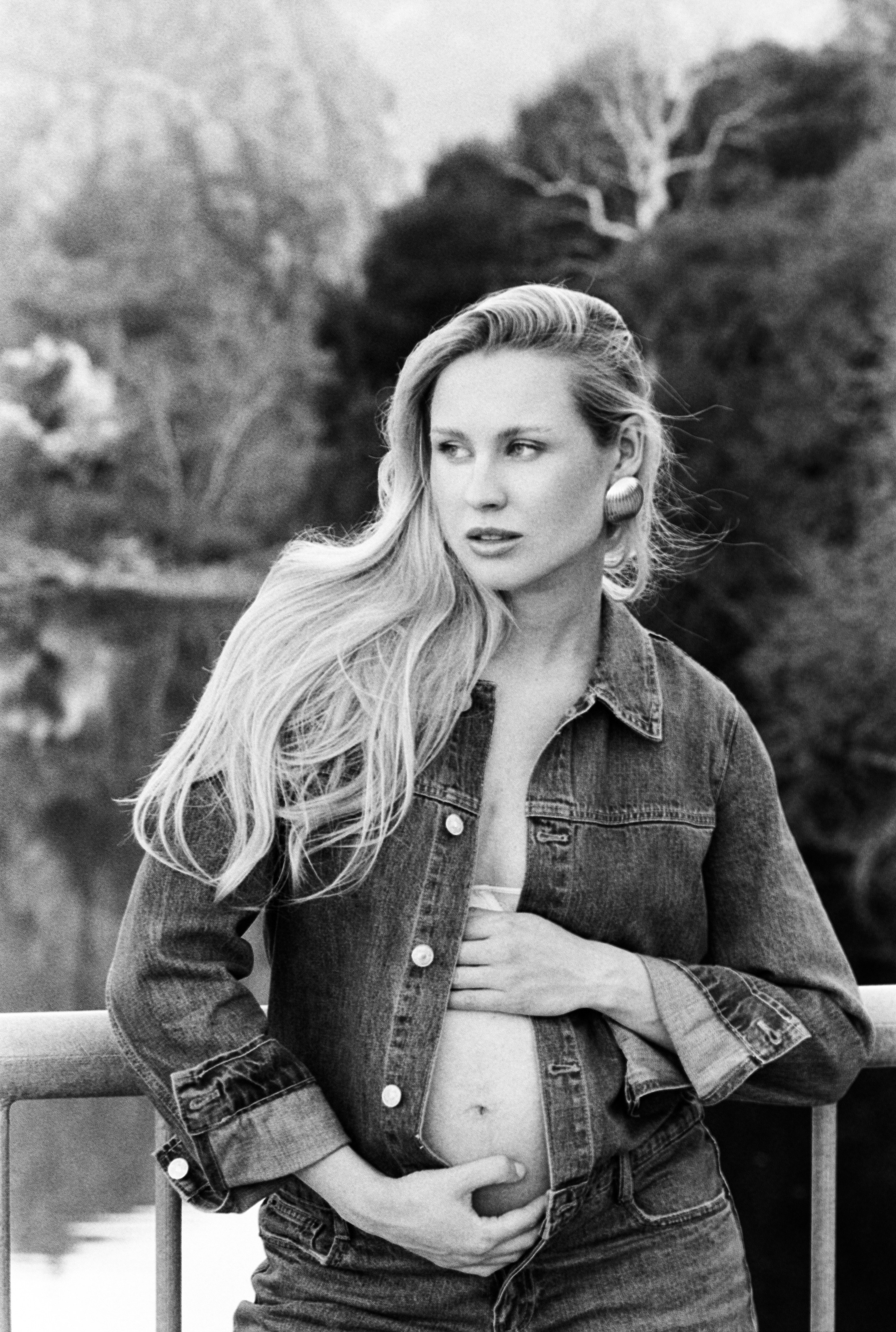 Maternity. Film photographer in Los Angeles Anastasiya Pankova