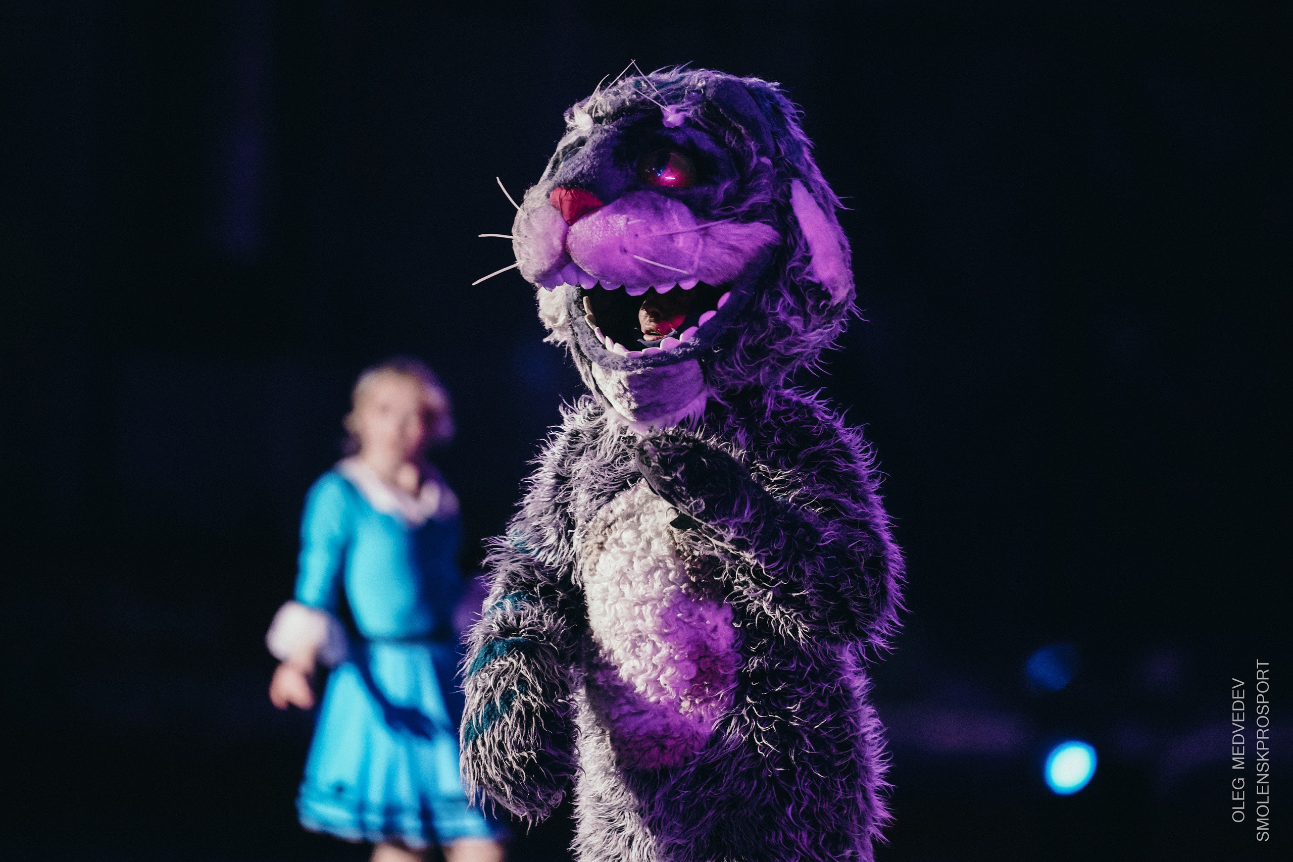 Алиса в стране чудес шоу на льду. Спортивный фотограф Олег Медведев | prosport67 | Смоленск