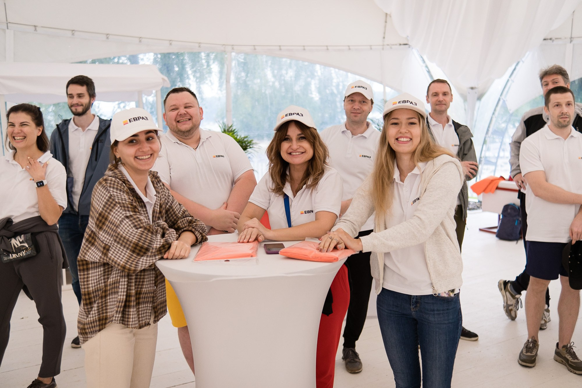 Корпоративная парусная регата Evraz. Репортажный фотограф Денис Тихомиров. Москва