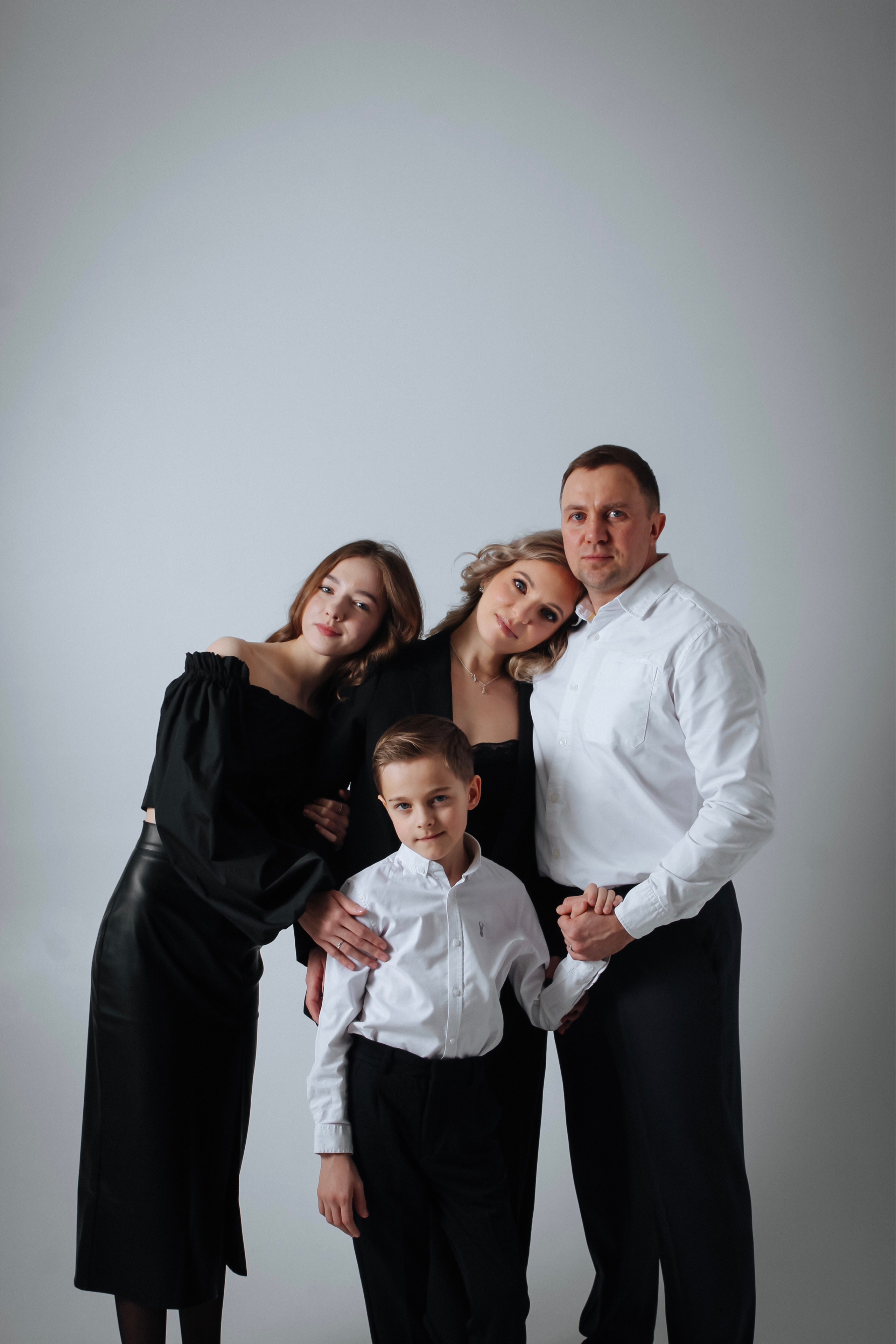 Студийные. Фотограф Новосибирск. Фотокарточки на память. Евгения Кудрявцева