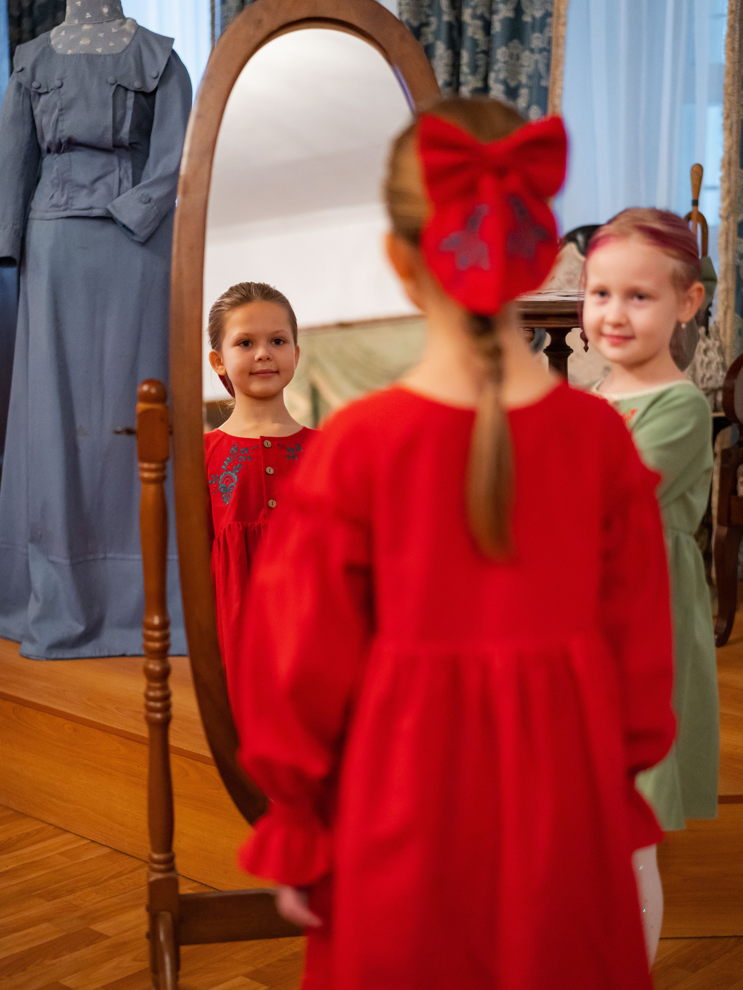 Показ одежды в рамках выставки «105. Лучшее». Фотограф Москва