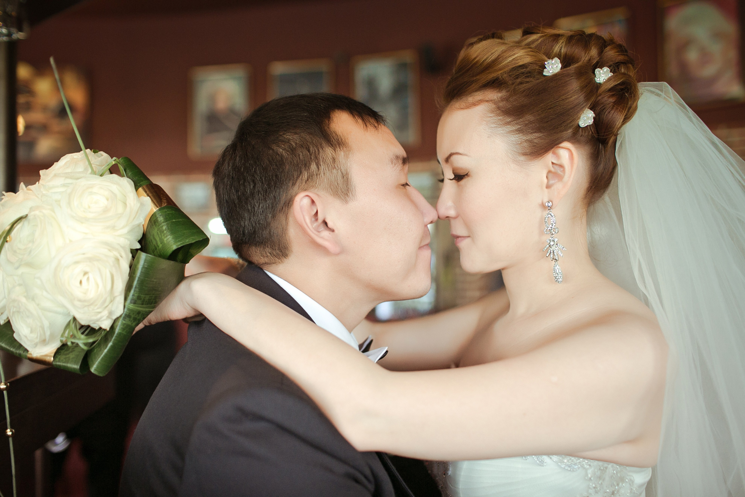 Зимнее свадебное фото. Фотограф Надежда Куин, Якутск