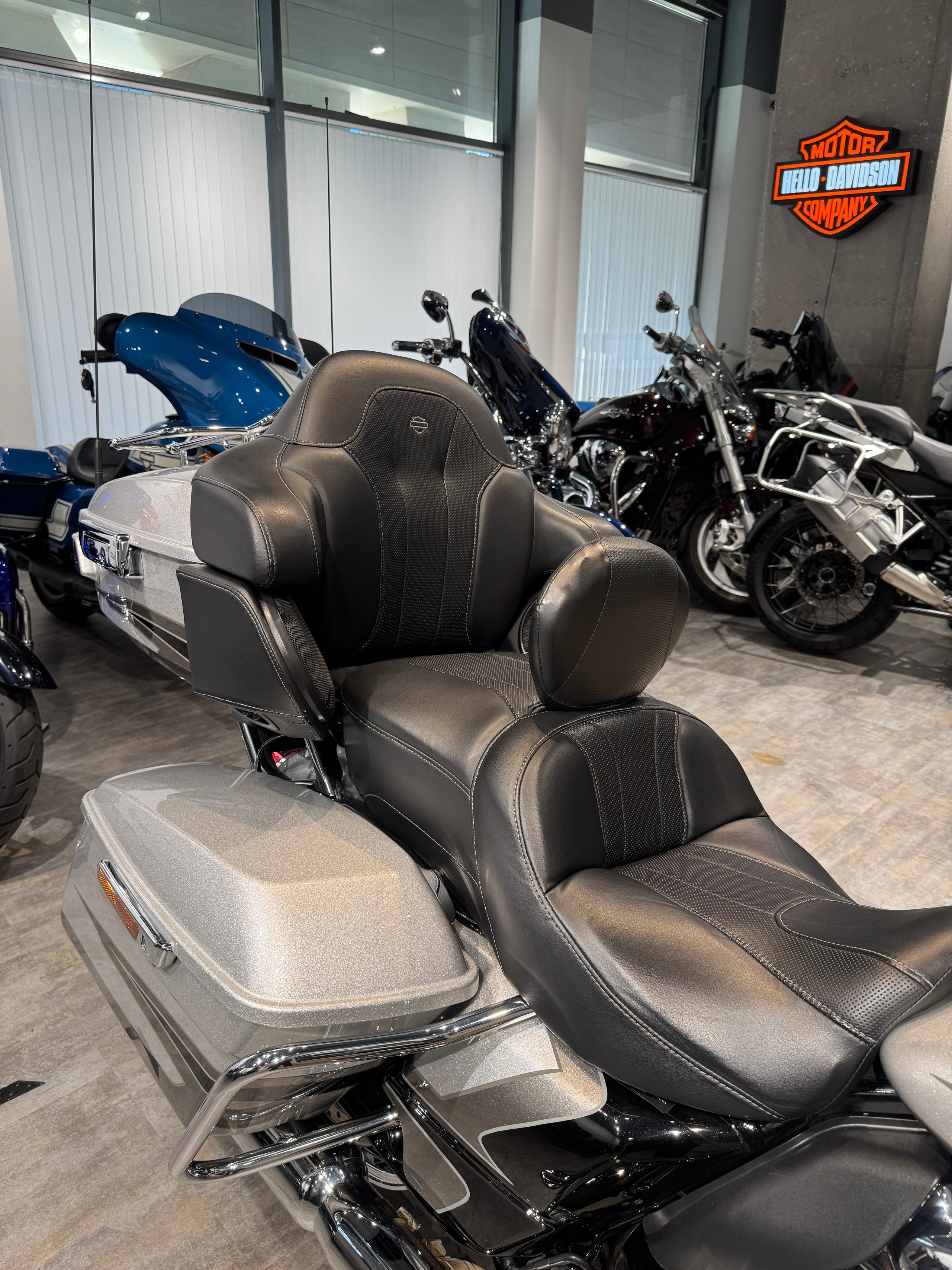 Мотоциклы Harley-Davidson 114 CVO Ultra Limited (Touring)  — купить мотоцикл. Hello Davidson, Москва. Только хорошие мотоциклы…