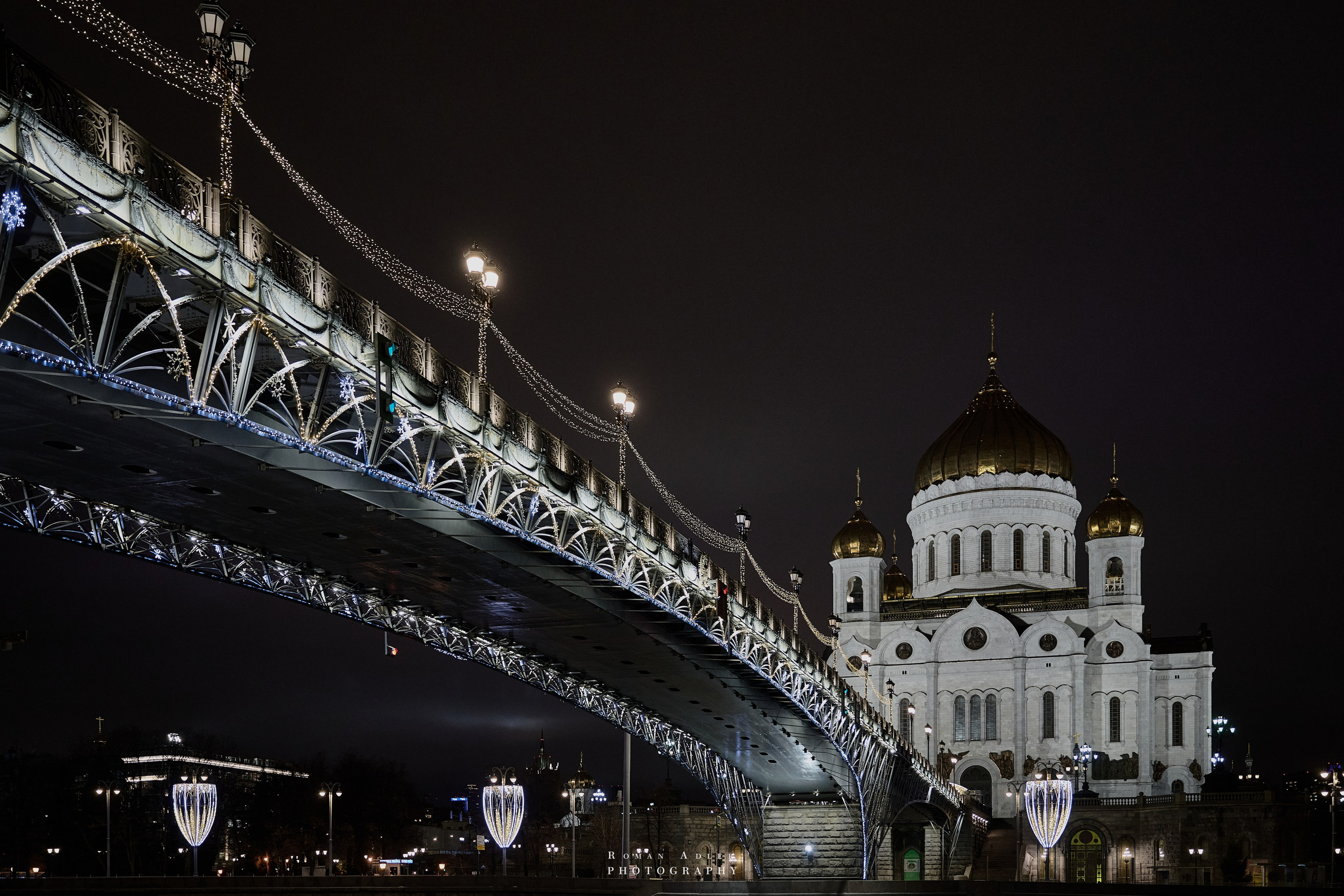 Новогодняя ночная Москва 2025. Фотограф Роман Адлер