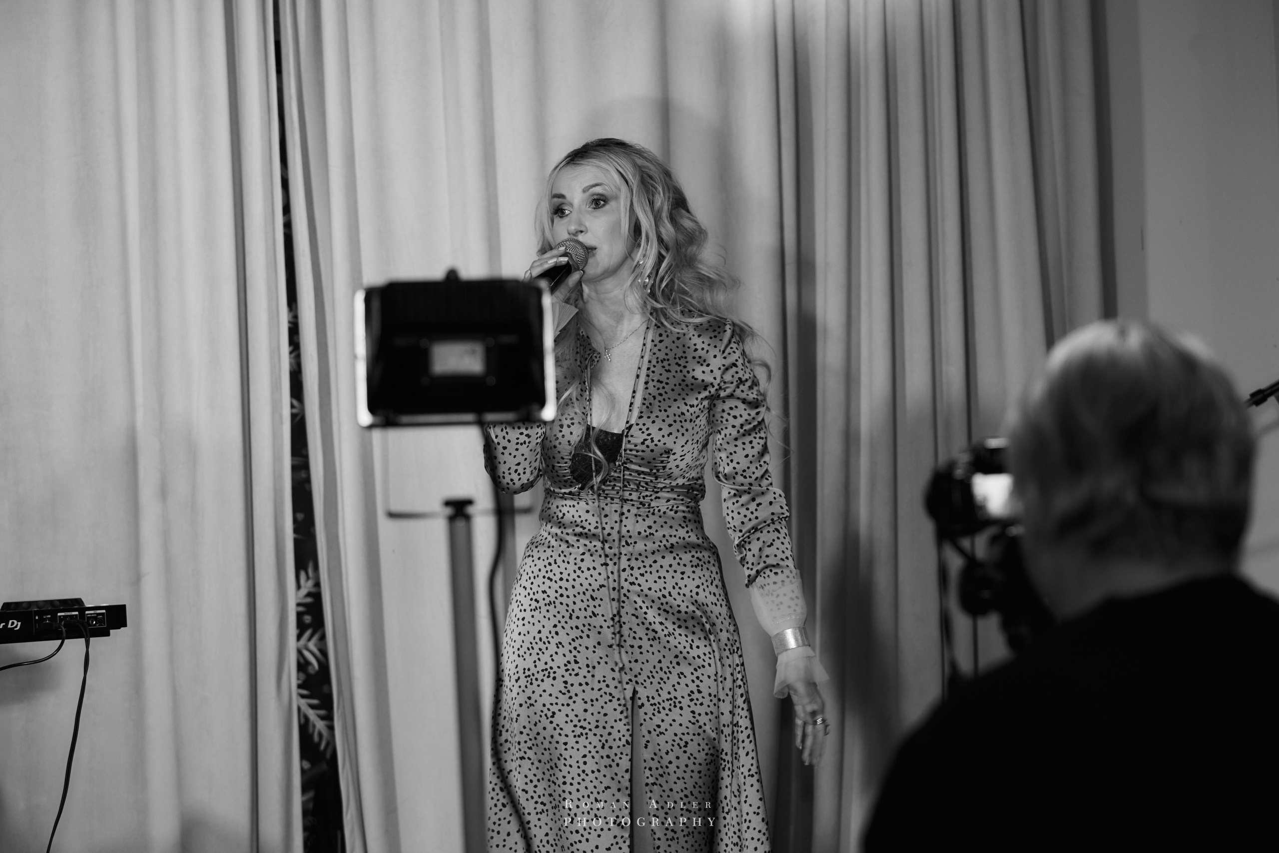 Концерт Марики (группа Стрелки). Фотограф Роман Адлер