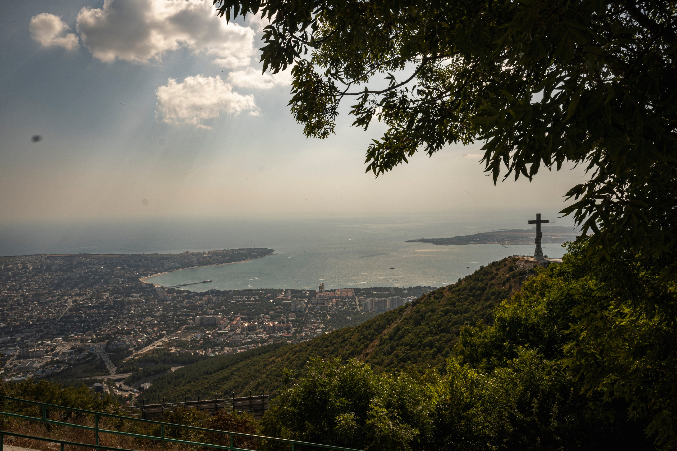 Геленджик. Август 2023. Фотограф Роман Адлер