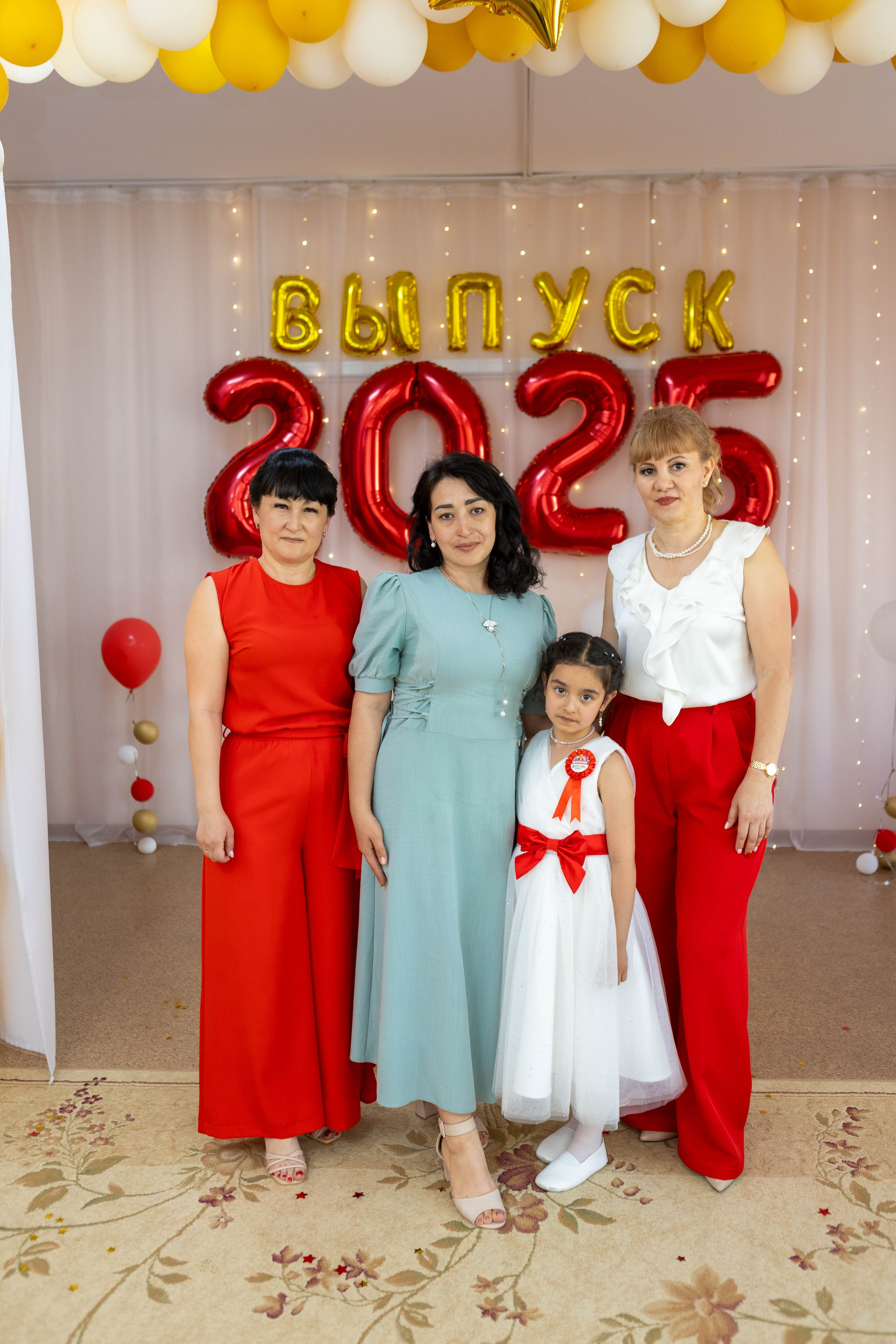 Выпускной в детскому саду 2025 год. Свадебный и предметный фотограф Ренат Каламперов