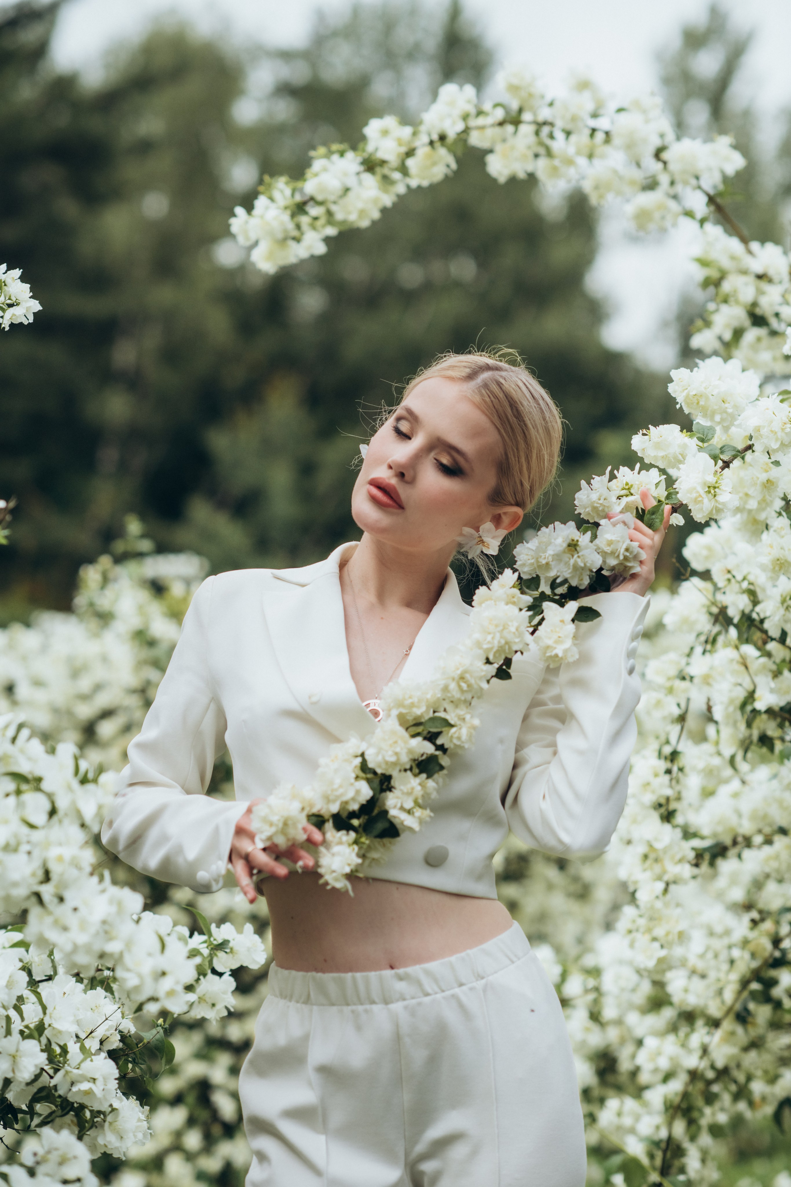 Яблоневый сад. Свадебный и семейный фотограф Москва и Московская область