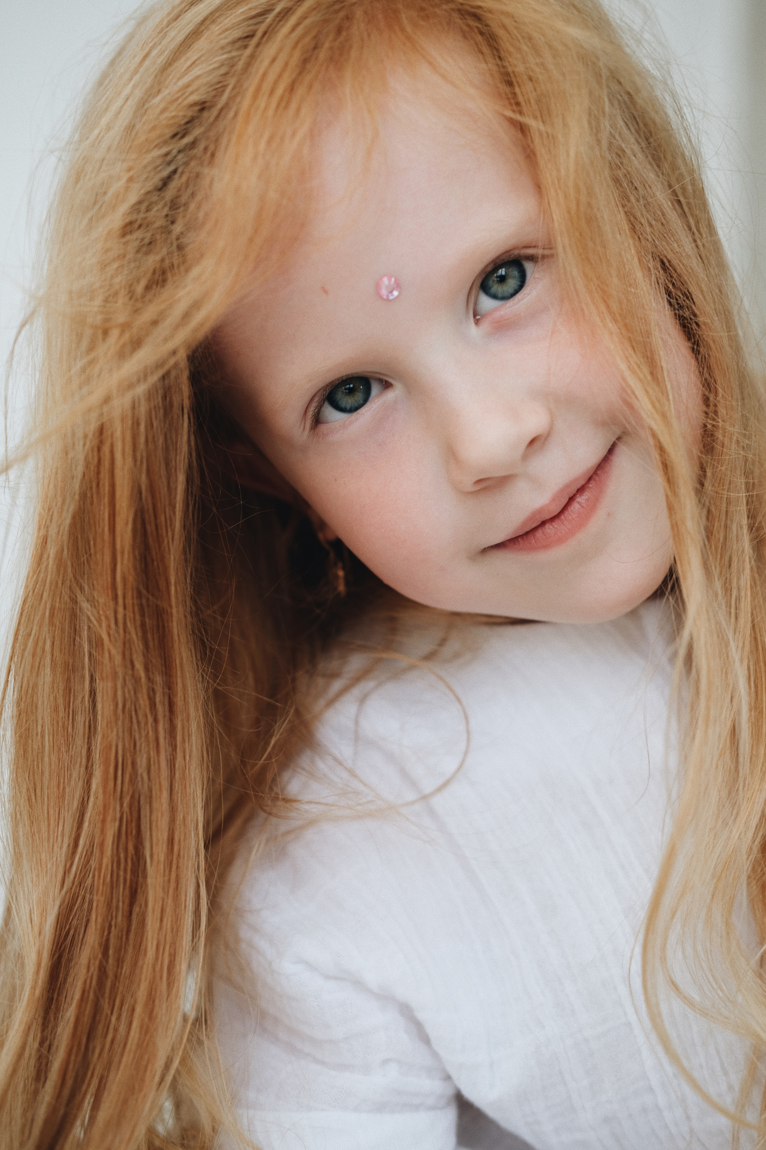 АНЯ И ЗВЕЗДЫ. КРИСТИНА ГУСЬКОВА