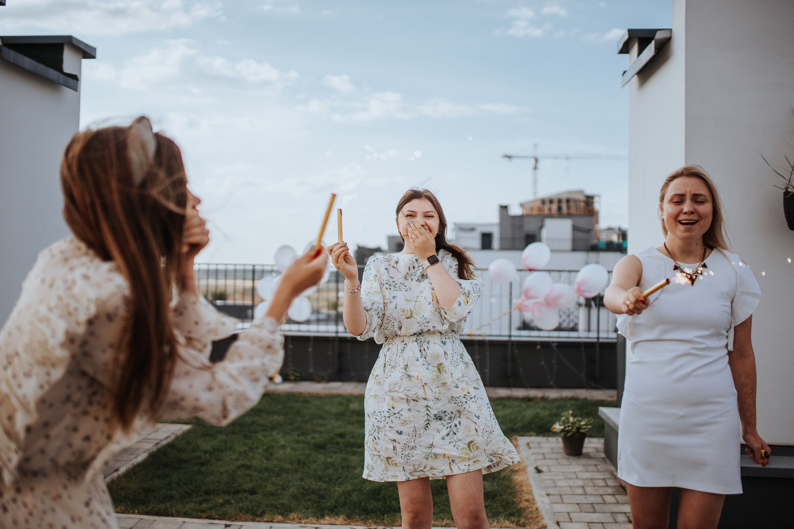 ДЗЯВОЧНІК НА ДАХУ. Фотограф Юля Королёва