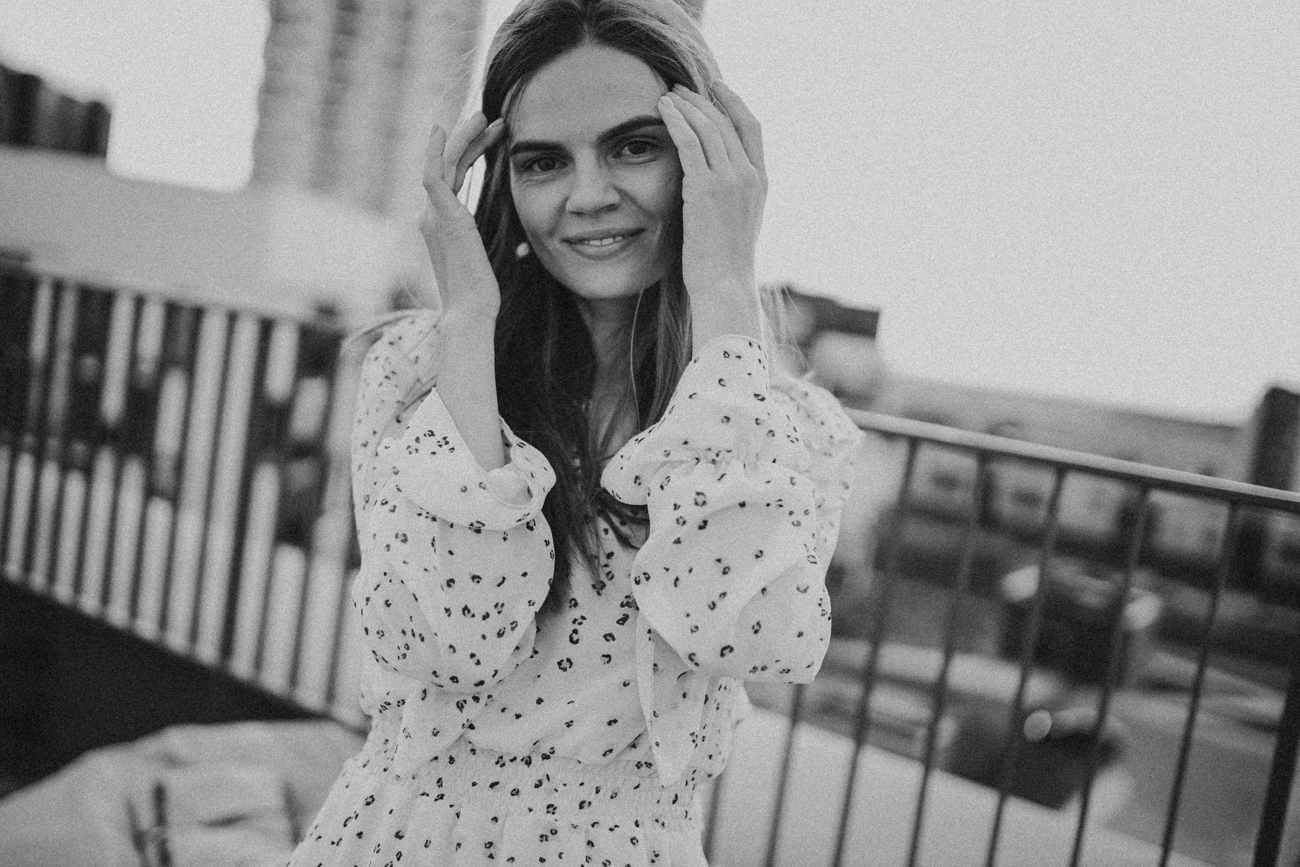 ДЗЯВОЧНІК НА ДАХУ. Фотограф Юля Королёва