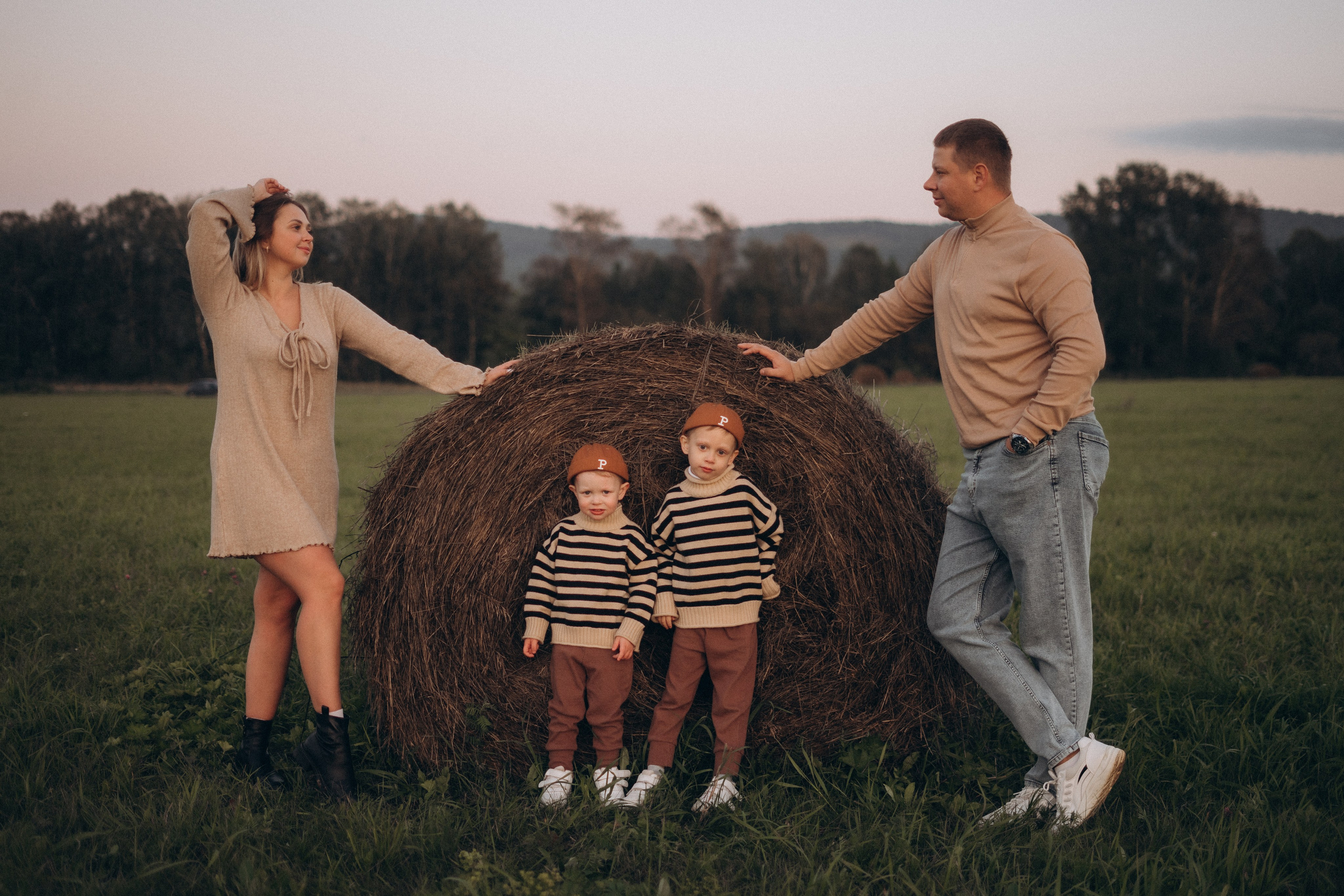 Вероника, Денис, Мирон и Марк. Главная