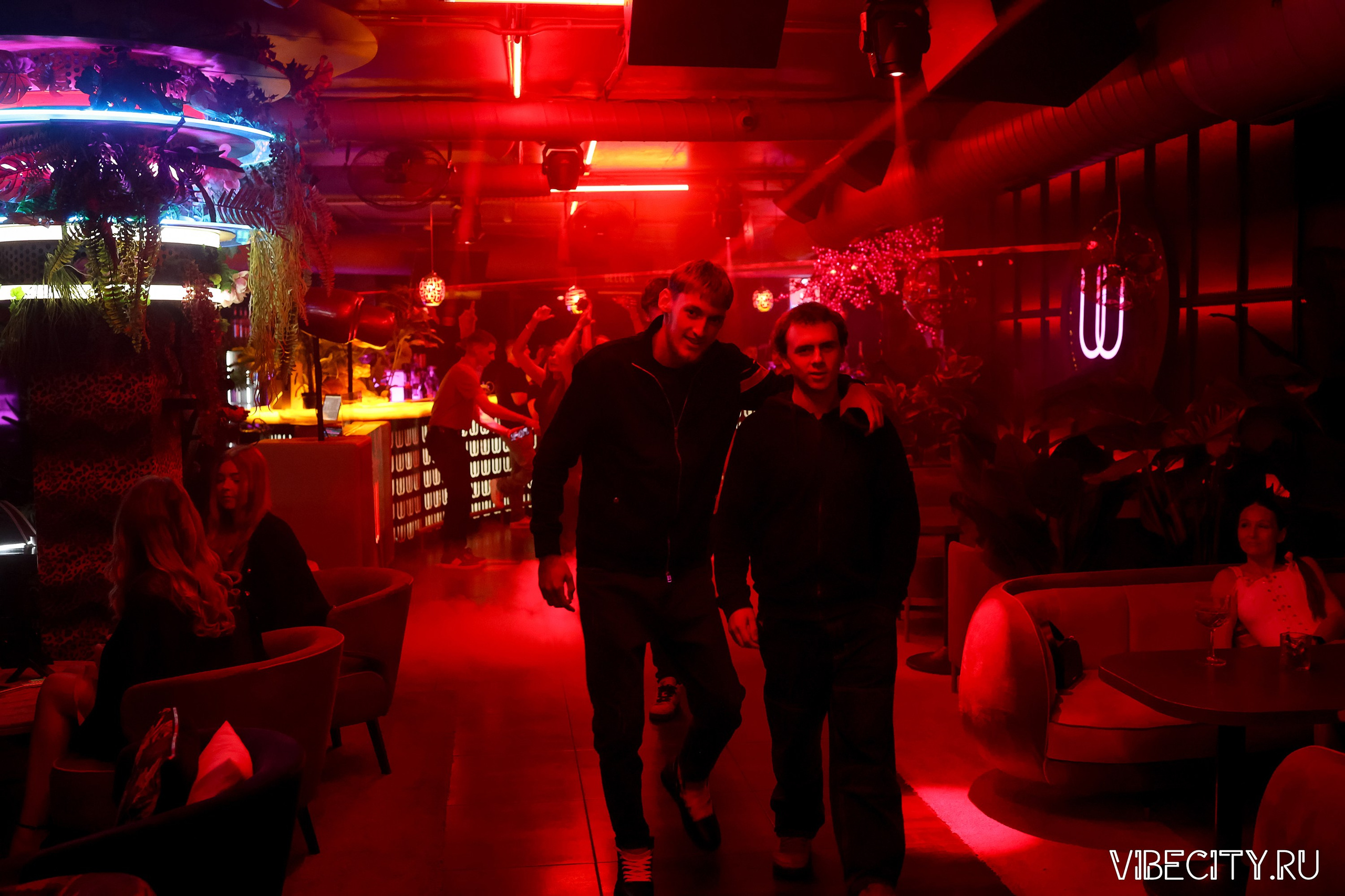 DOUBLE U. VIBECITY.RU Вайб Сити Ру Фоторепортажи Фотоотчеты Калининград