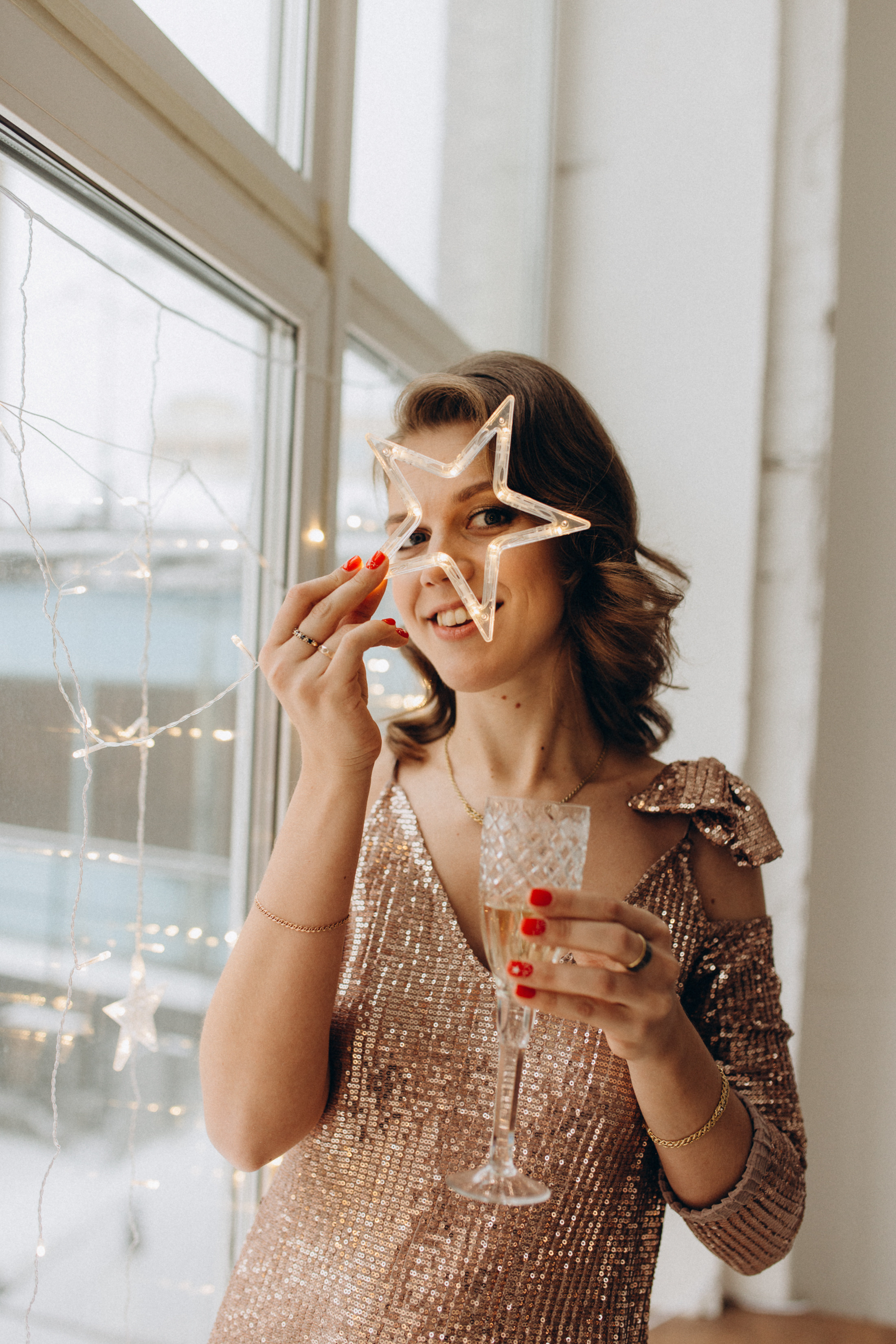 Новогодние Вера и Сережа