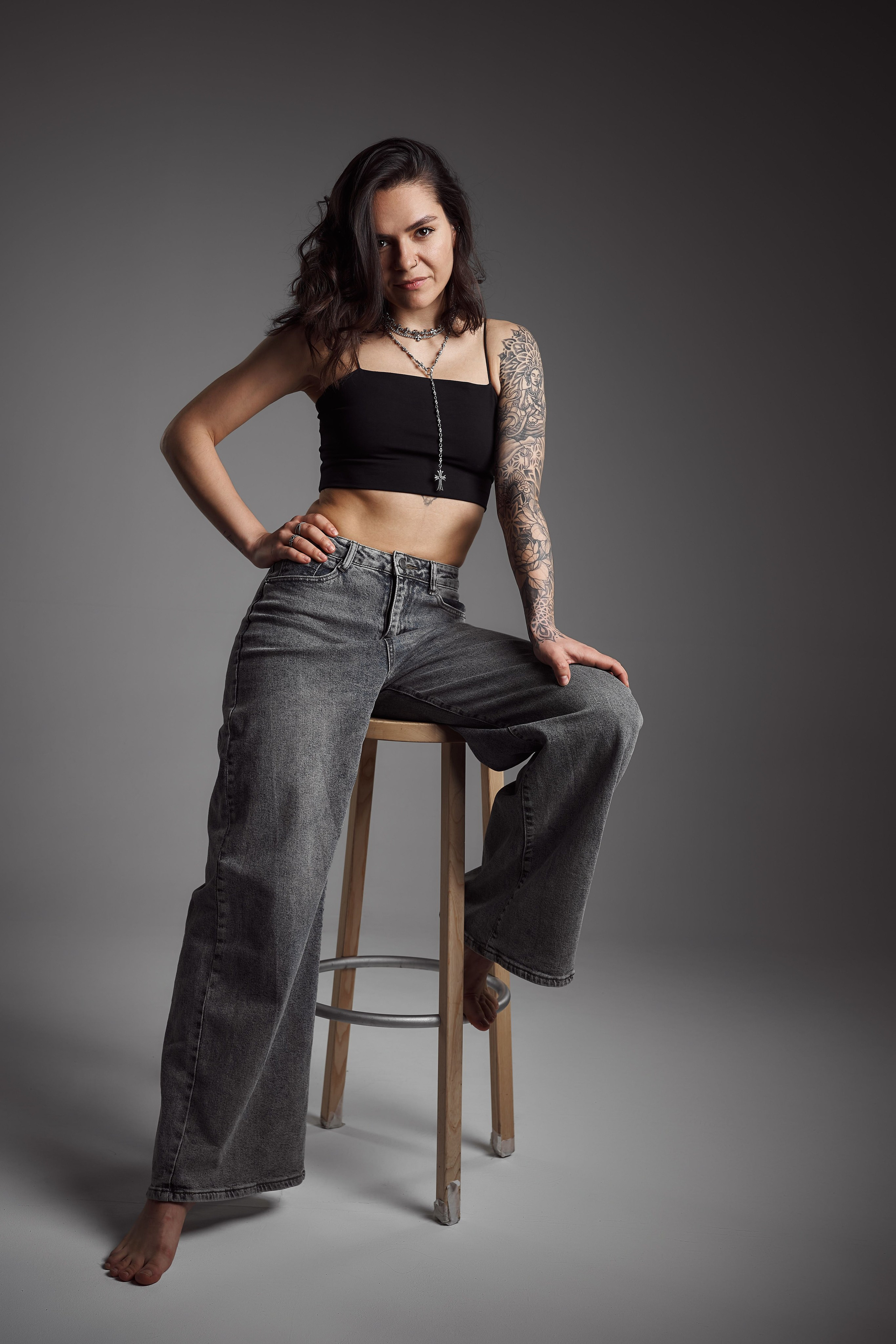 Фотосессия в студии по отличной цене. Студийный фотограф Евгений Опарин