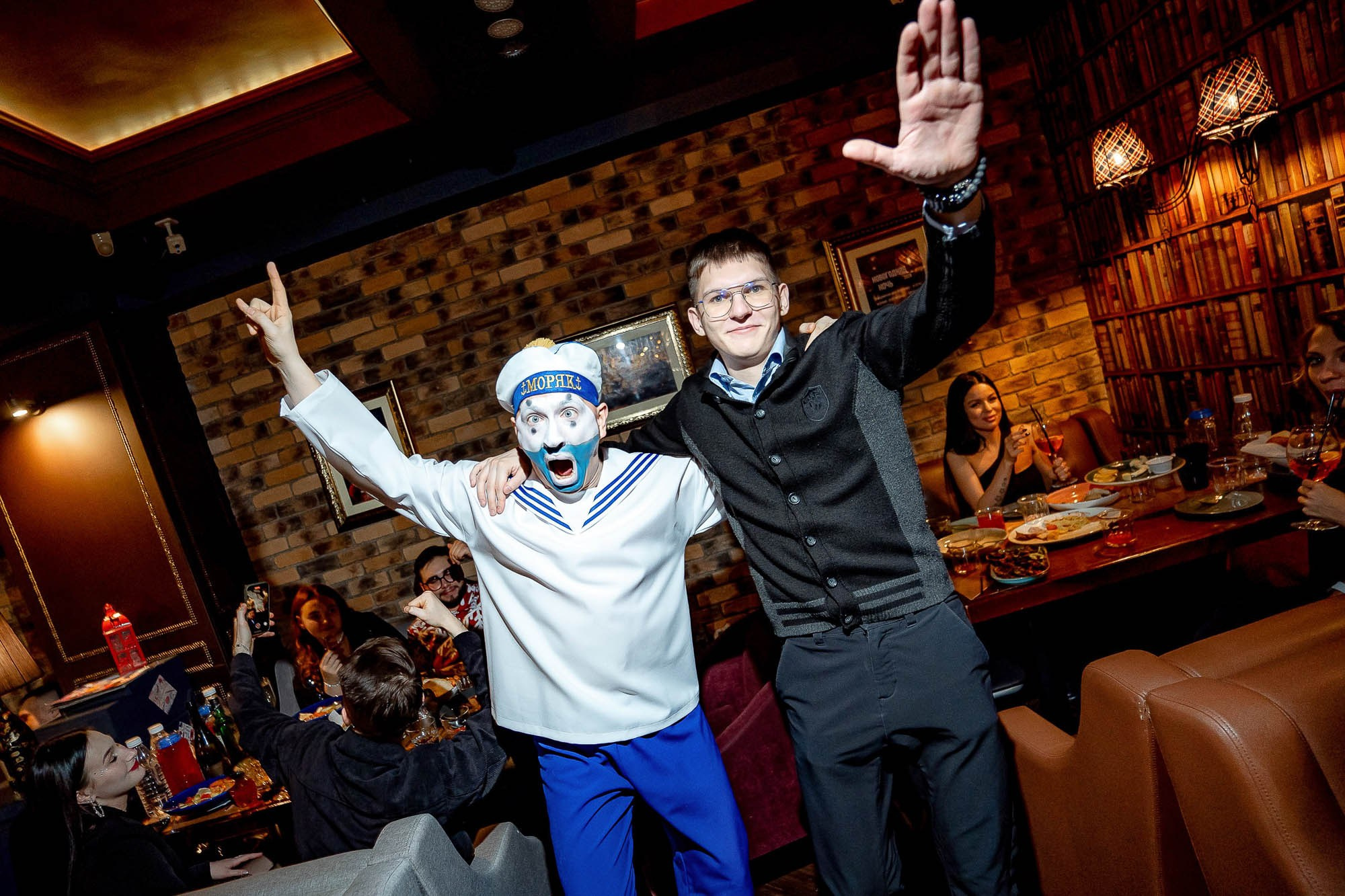 Новый год 2024 в Peoples. Сергей Кошкин. Репортажная и ивент-фотография в Сургуте