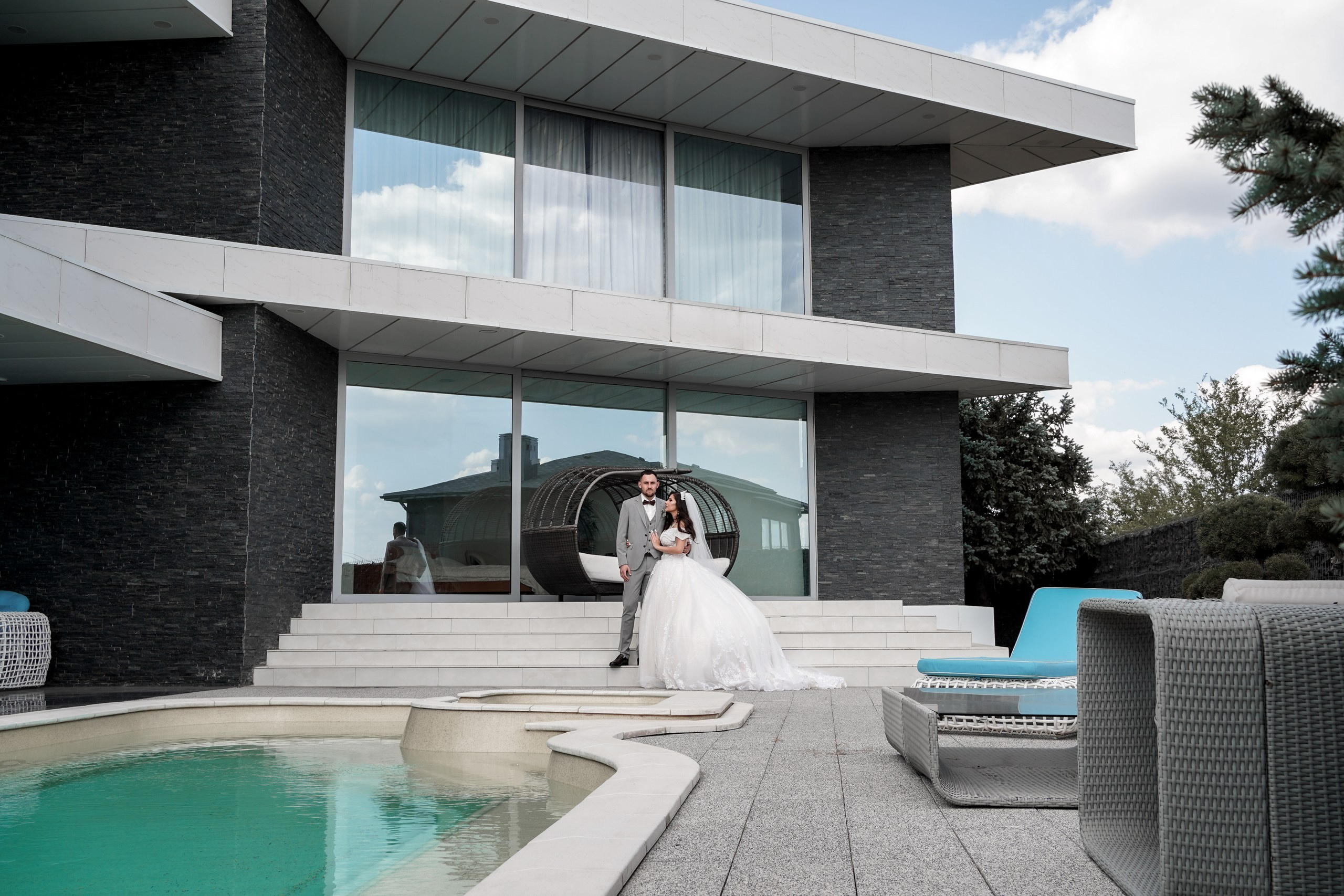 Фотосессия на Вилле Рублева. Фотограф Ростов-на-Дону. Екатерина и Юрий. Свадебный фотограф в Ростове-на-Дону. Таинство Крещения и Венчания, семейные фотосессии. Алёна Чёботова