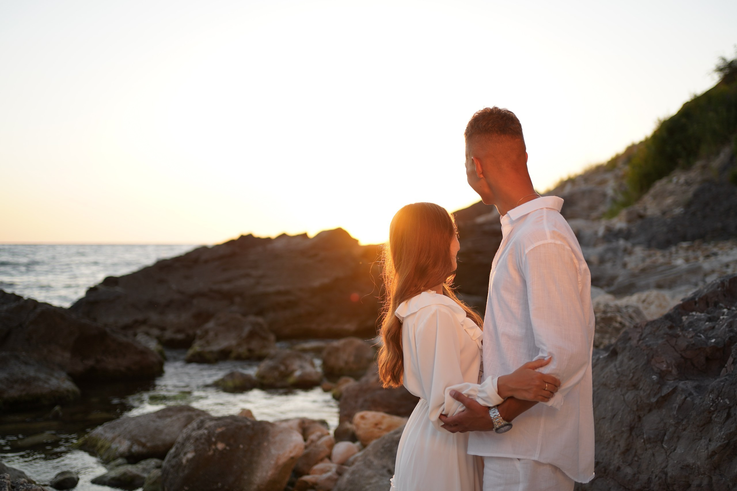 Парная фотосессия на пляже Грот Дианы в Крыму| Фотограф Ростов-на-Дону. Свадебный фотограф в Ростове-на-Дону. Таинство Крещения и Венчания, семейные фотосессии. Алёна Чёботова