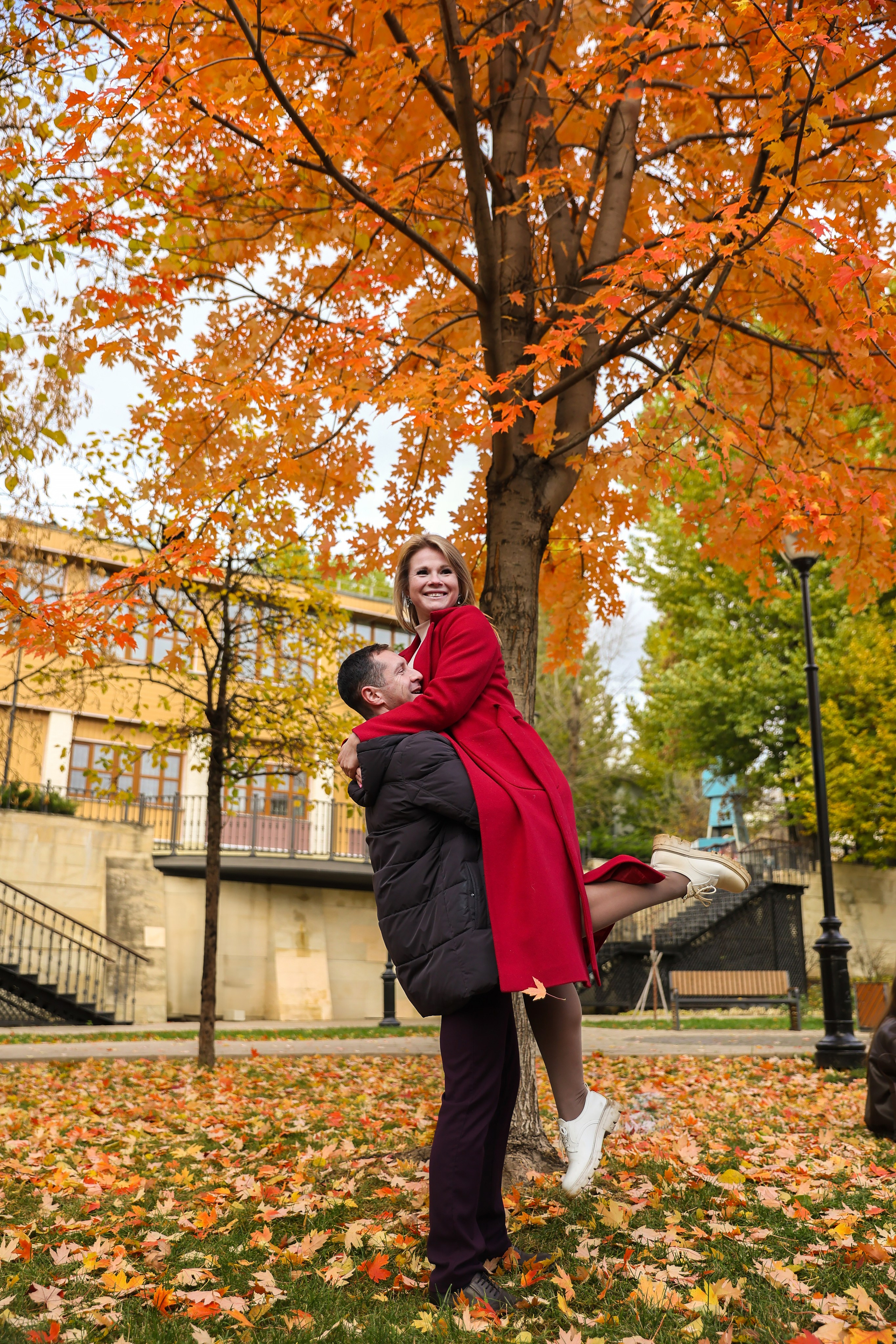 Любовь среди улиц. Свадебный и семейный фотограф Москва и Московская область