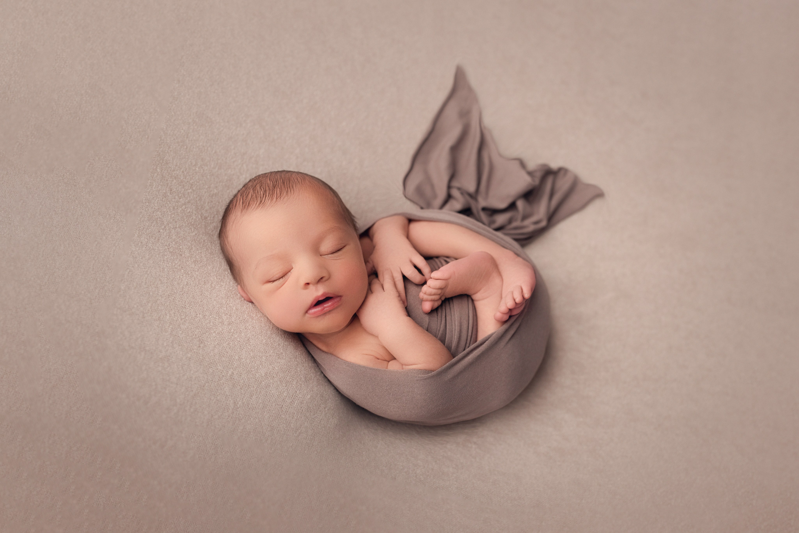 Фотосъемка новорожденных (ньюборн) детей в г. Ярославль и Ярославская. Профессиональный фотограф Елена Красилина г.Ярославль, г. Рыбинск