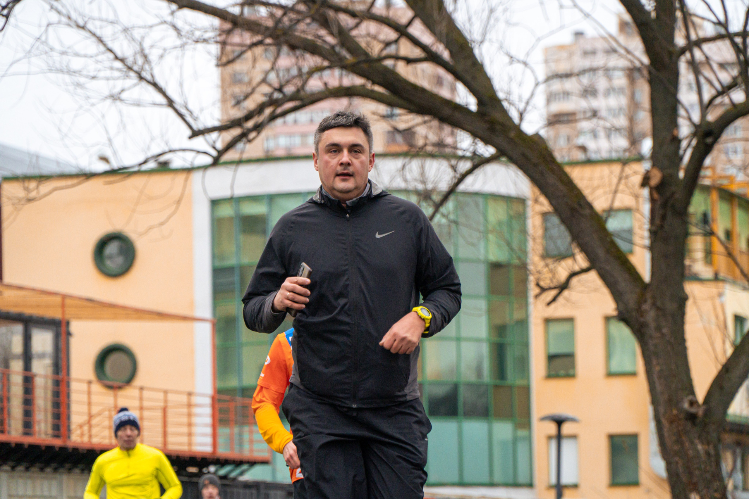 5 вёрст Реутов 16.11.2024. Роман Капилюшов. Бег. Фото. Видео. г. Люберцы