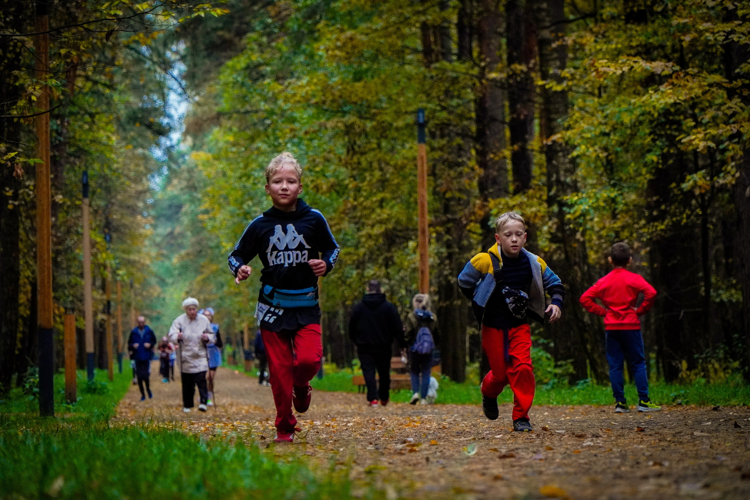 100-й забег 5 вёрст Томилинский. Роман Капилюшов. Бег. Фото. Видео. г. Люберцы