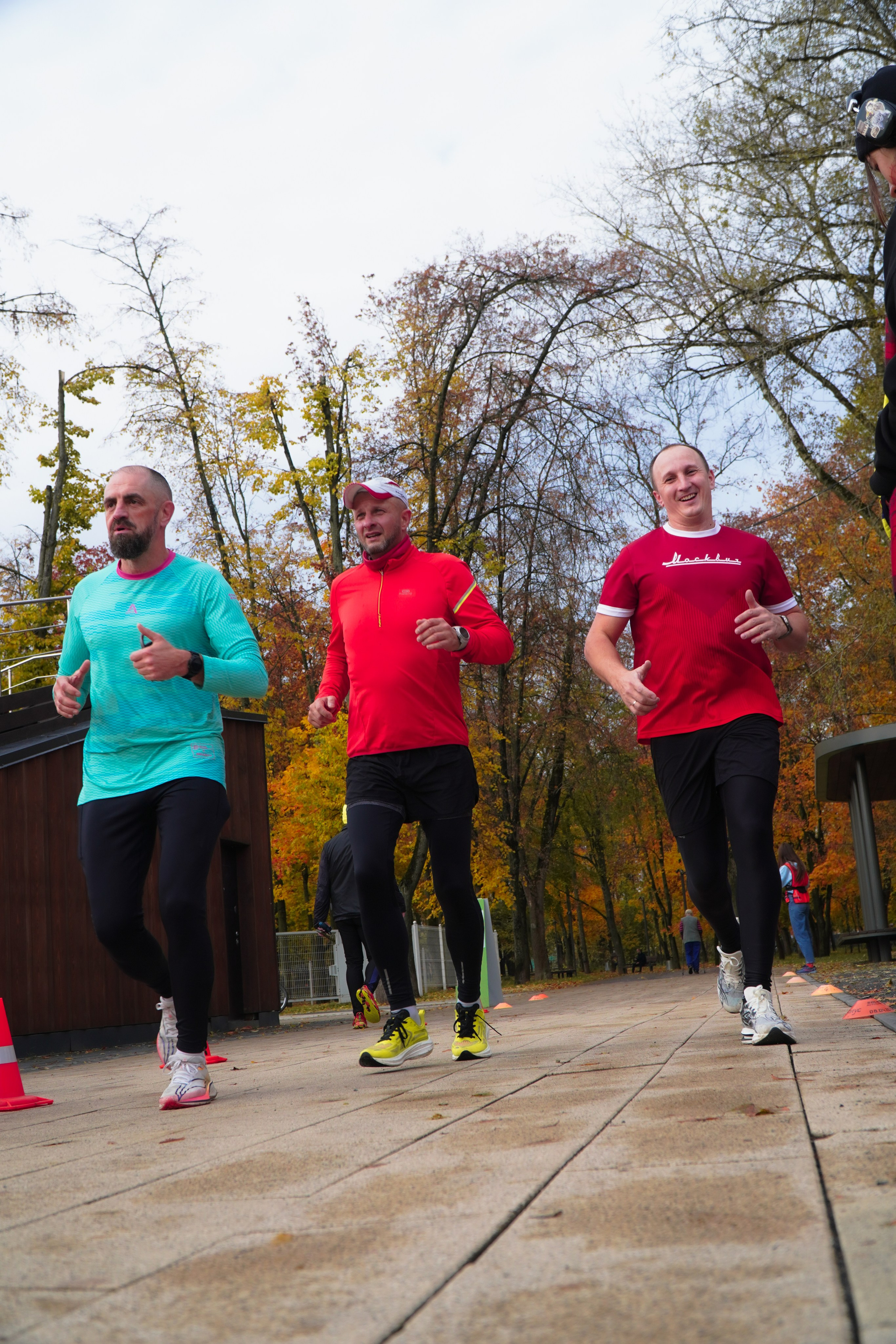 5 вёрст Наташинский 11 октября 2025. Роман Капилюшов. Бег. Фото. Видео. г. Люберцы